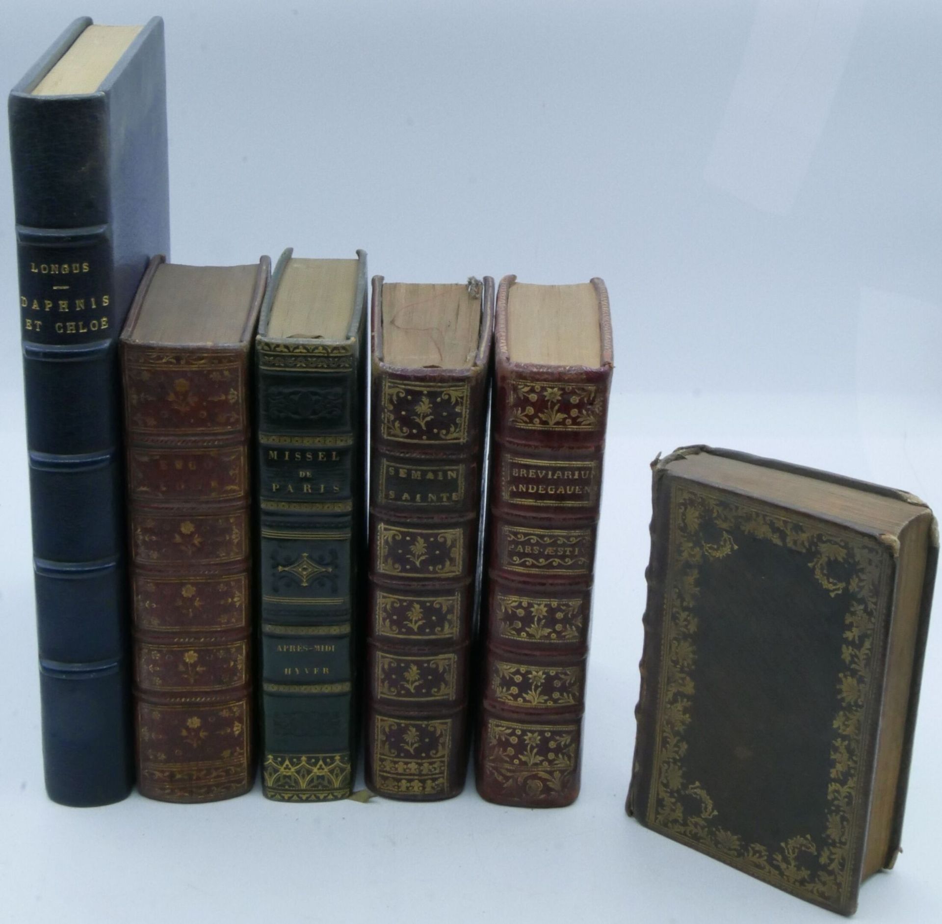 Null LOT of religious, literary and miscellaneous volumes, mostly in morocco:Tas&hellip;