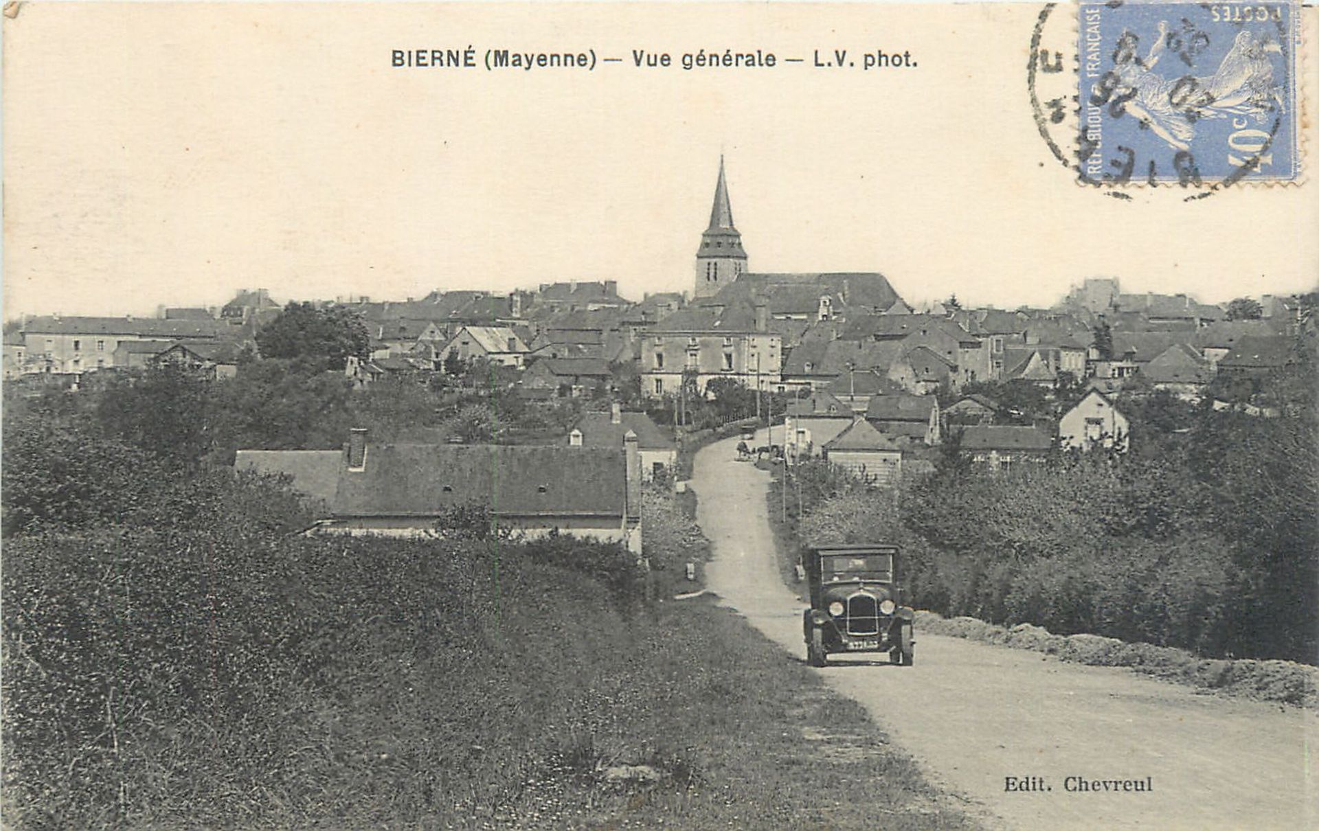 Null 20 CARTOLINE MAYENNE : di cui" Bierné-Vista generale, Chateau Gontier-Rue R&hellip;
