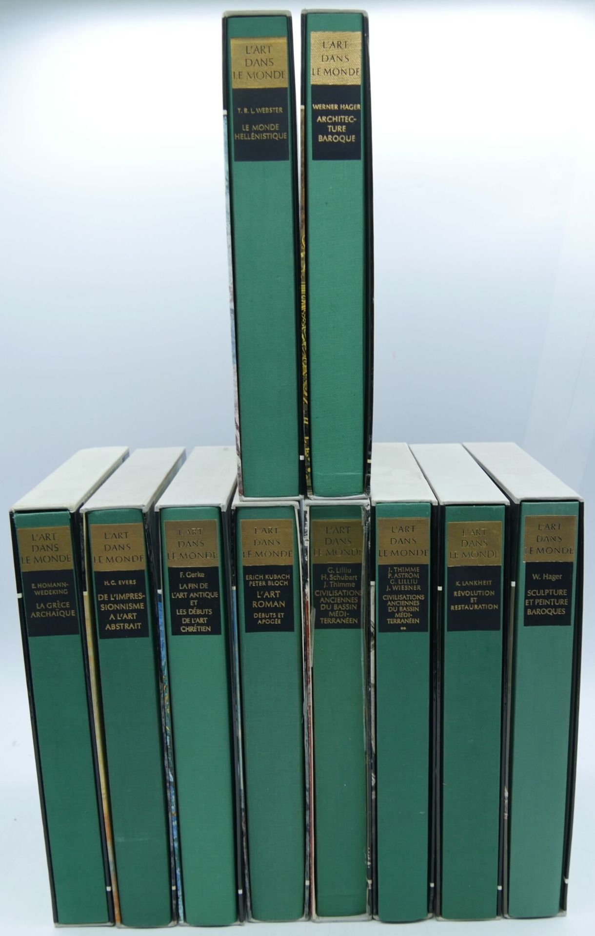 Null ARTE]. Set di 24 volumi.

L'Art dans le Monde, Albin Michel, rilegatura ros&hellip;