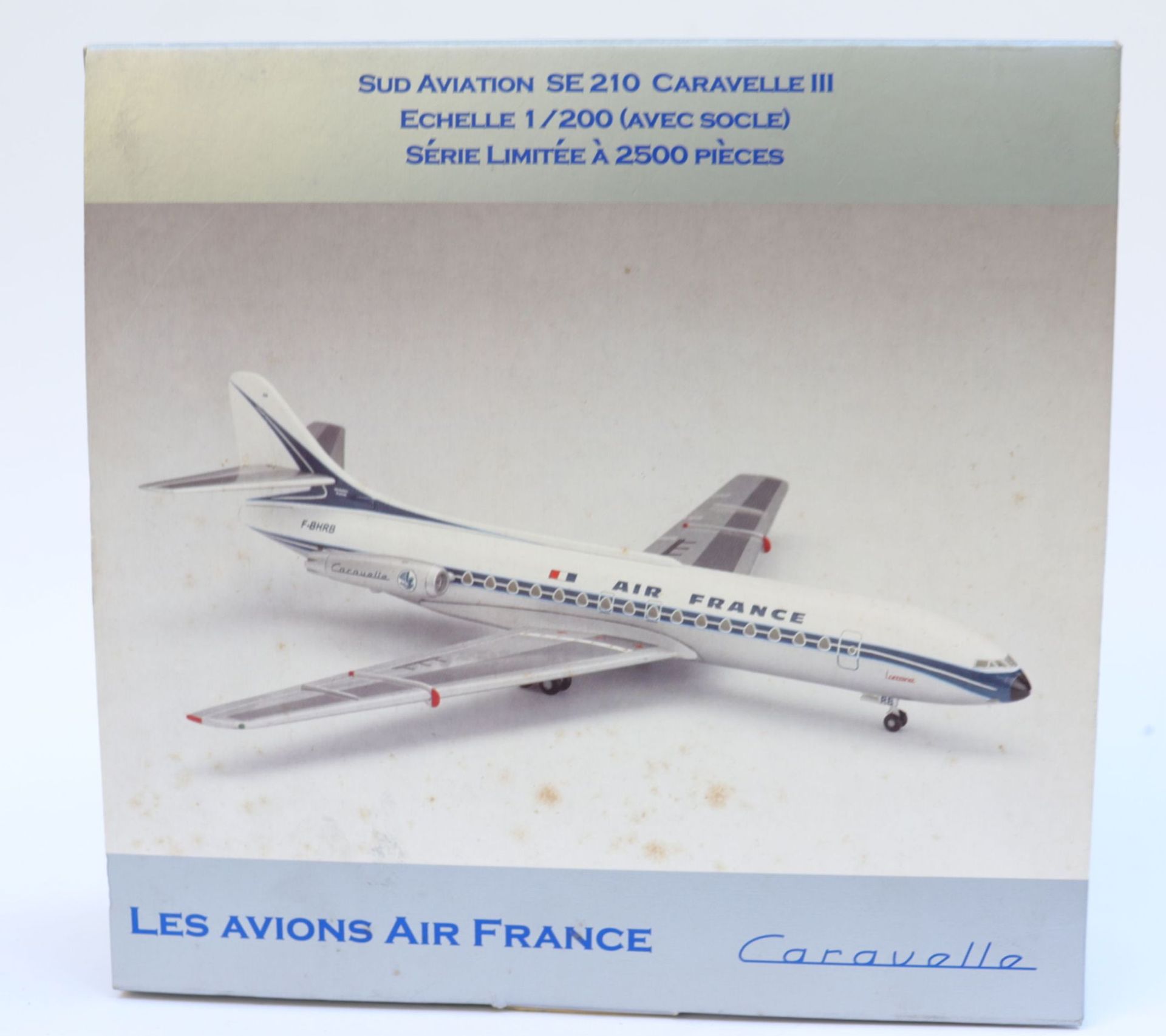 Null S.E. 210 Caravel Air France.

为法航博物馆制作的Socatec压铸模型。

在原包装盒中的泡罩下。

19 cm x 1&hellip;