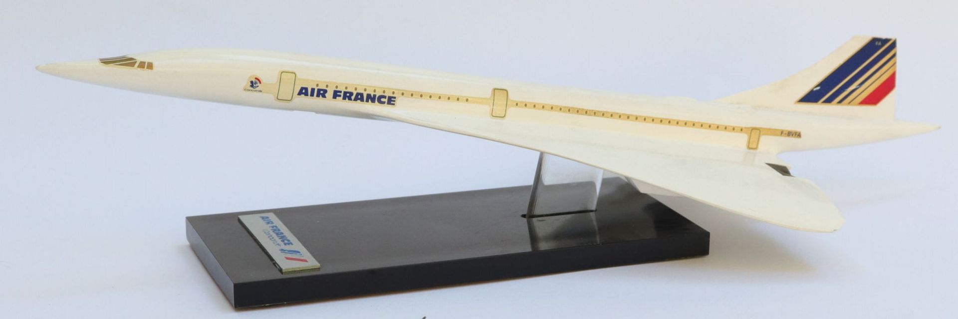 Null CONCORDE AIR FRANCE.

Maquette de bureau en résine blanche immatriculée F-B&hellip;