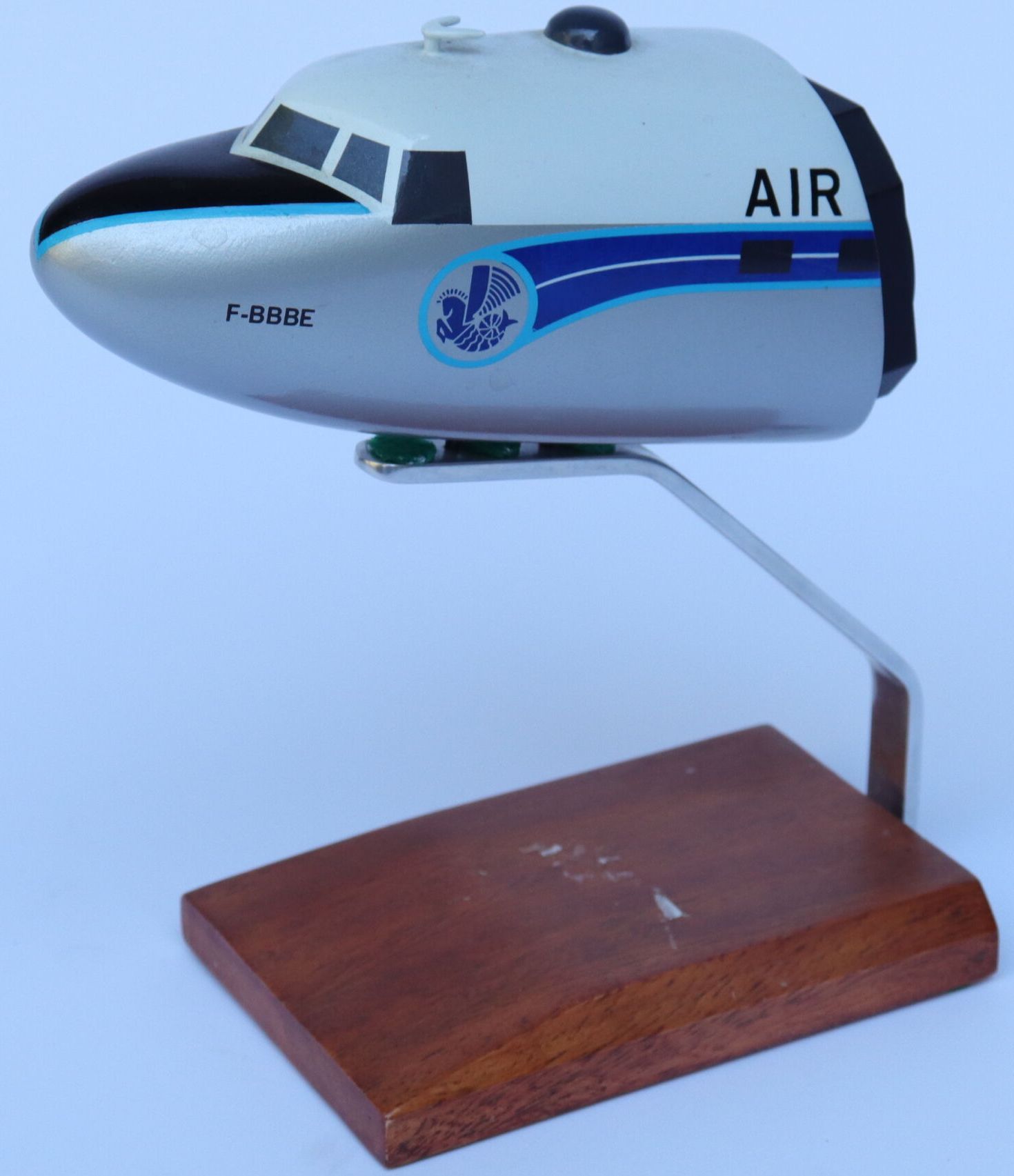 Null DOUGLAS DC-3 AIR FRANCE.

Charlie Bravo desk watch with the nose of the air&hellip;