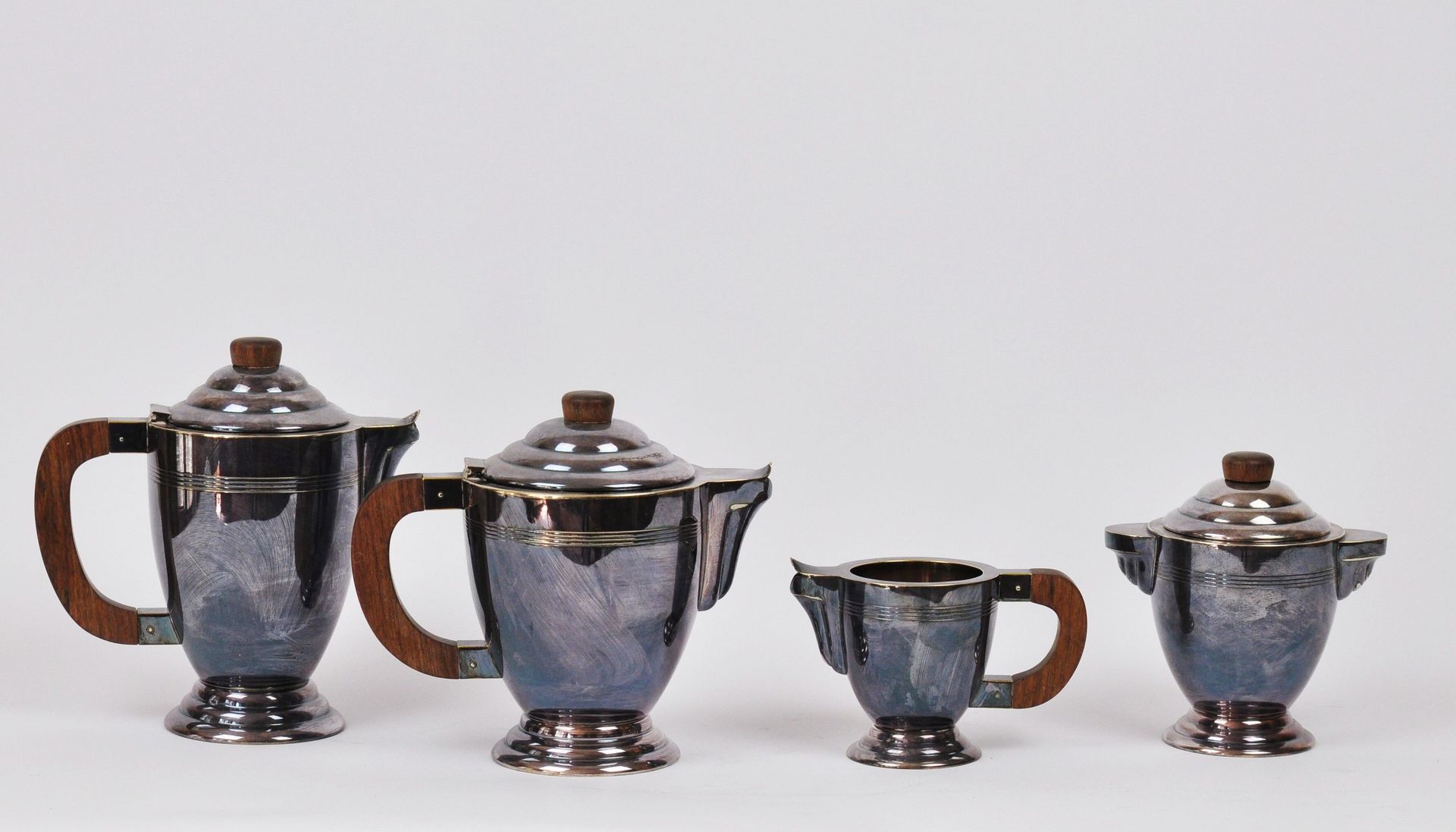 Service à thé et café en métal argenté et prise en bois exotique de style Art Dé&hellip;