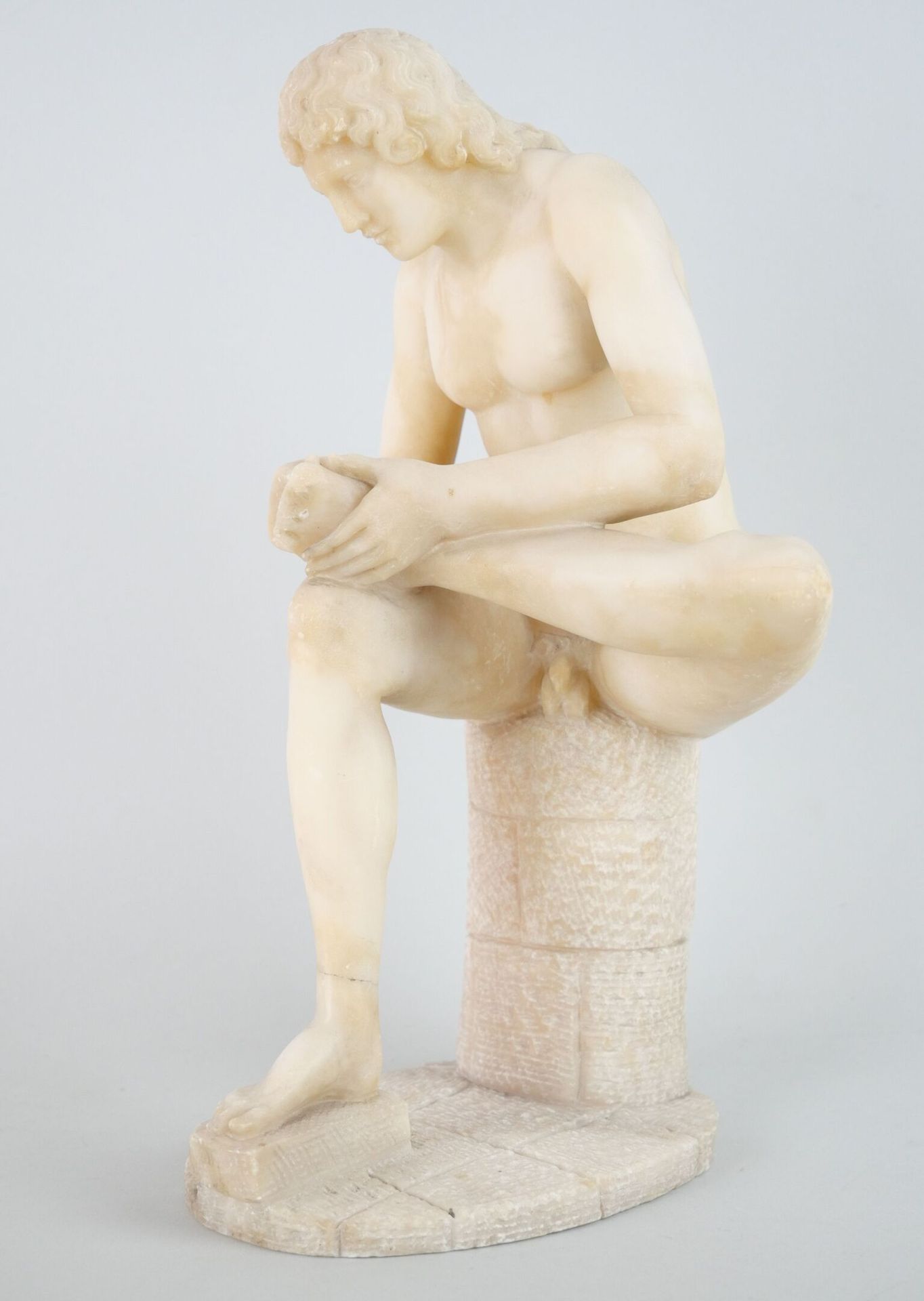 Null "Young boy with a thorn

Sculpture in alabaster.

(Restorations to an ankle&hellip;