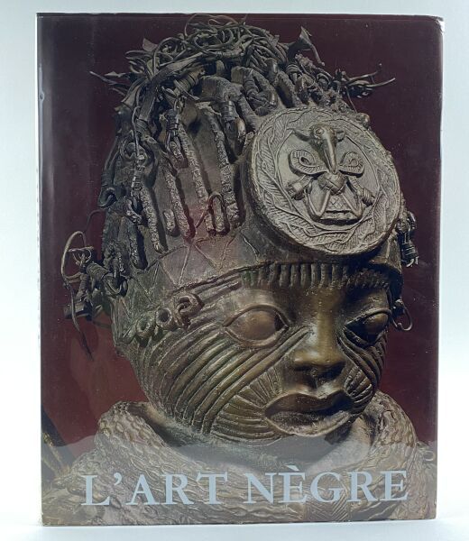 Null MEAUZE PIERRE (Chargé de la Section africaine au Musée des Arts Africains e&hellip;