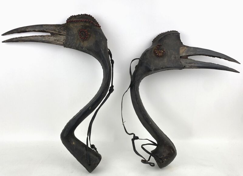 Null CHAD - KOTOKO People



Set of two wooden hunting lures with KALAO beaks.

&hellip;