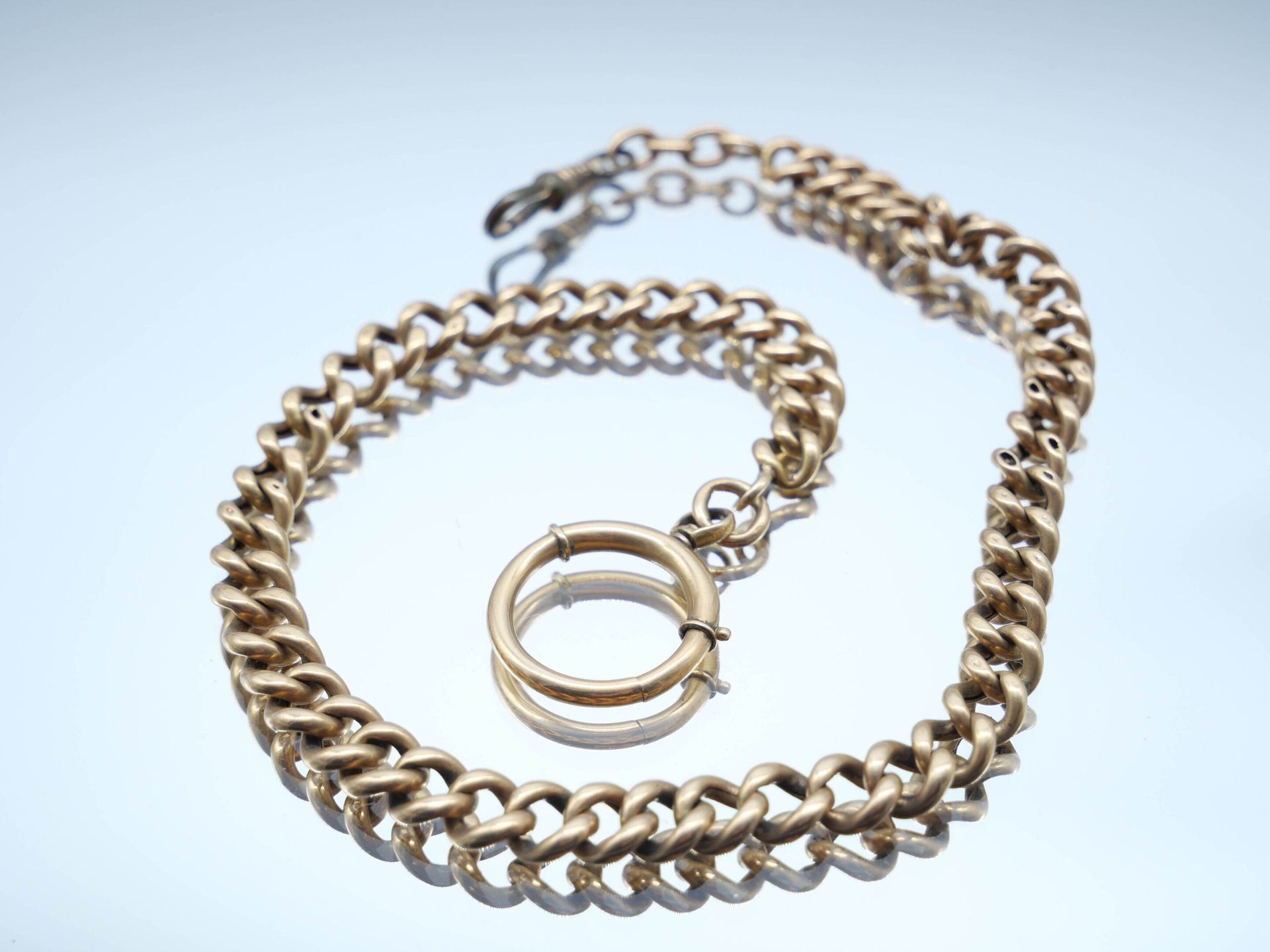 Null Chain of gold watch 750 thousandths mesh forçat. 
Weight : 32,23 gr - Lengt&hellip;