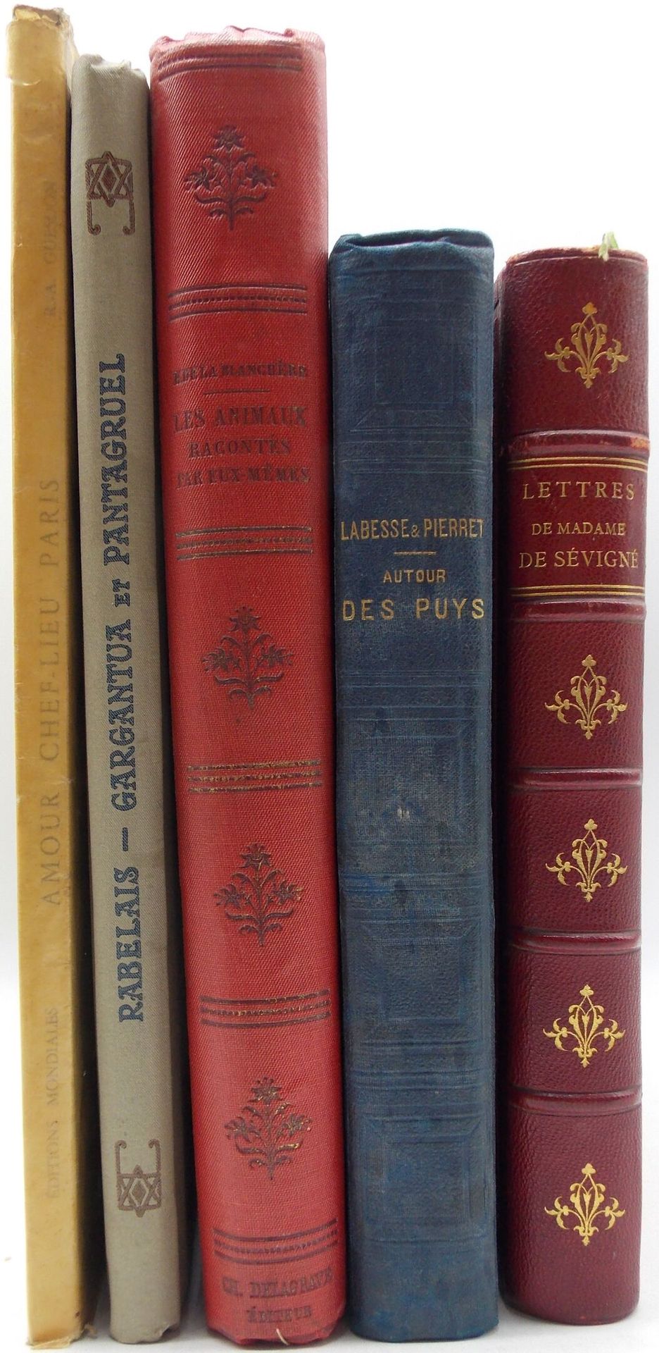 Null [VARIA]. Zusammenstellung von 5 Bänden.
Lettres de Madame De Sévigné précéc&hellip;