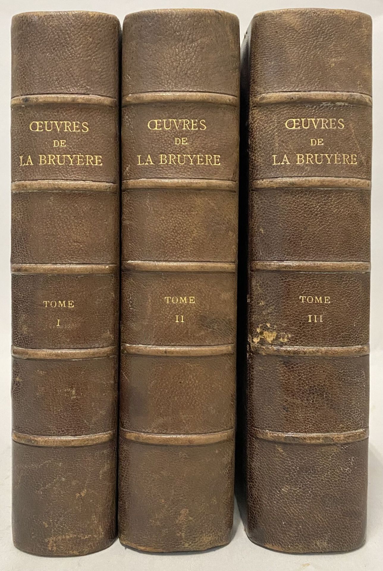 Null SERVOIS (Gustave).La Bruyère的作品。巴黎，L. Hachette et Cie.1865年。3卷(包括第3卷两部分)，半摩&hellip;