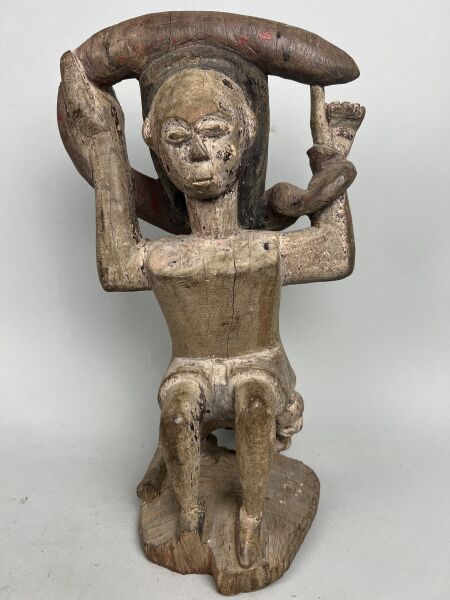 Null TOGO / BENIN - Popolazione EWE

Statuetta di Nonna Wata, seduta su un leopa&hellip;