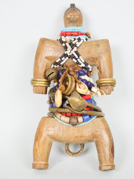Null CAMEROUN - peuple FALLI

Petite poupée de fertilité en bois, visage humain,&hellip;