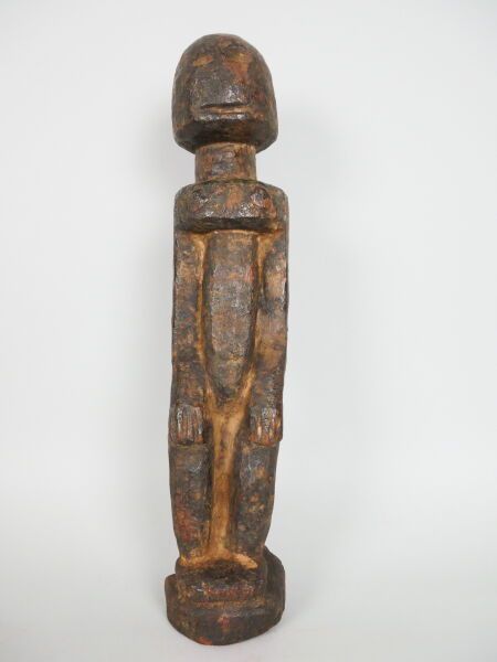 Null MALI - peuple DOGON

Petite statuette en bois style de la plaine du SENO, p&hellip;