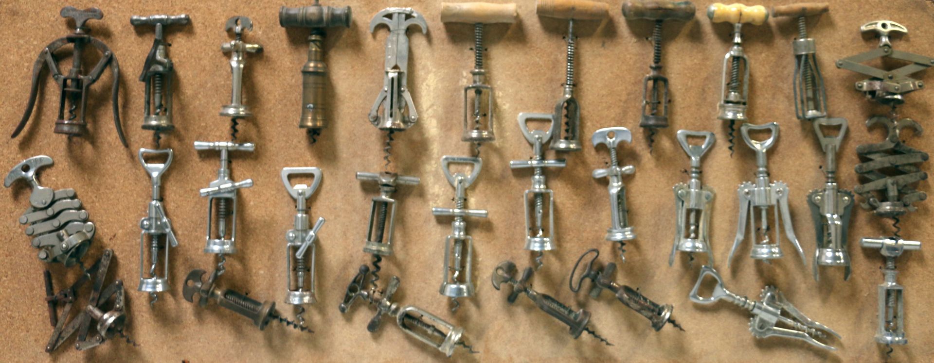 Null Set of 30 corkscrews, screw, bell, zig-zag