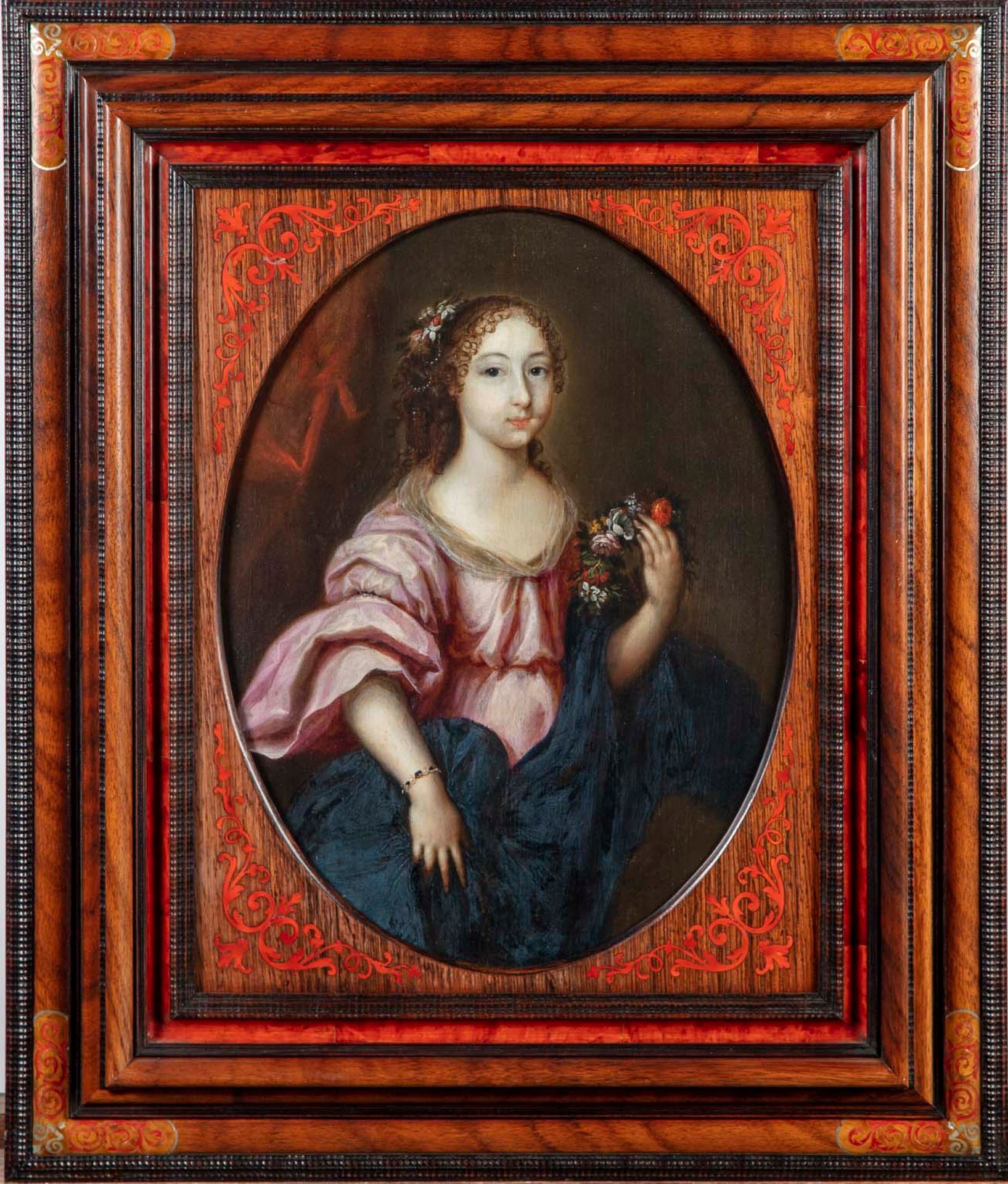 Ecole Flamande XVIIè 17世纪的弗莱米什学校

捧着花冠的年轻女子的肖像

镶木板上的油画。

36 x 27厘米，椭圆形

修缮

以前归&hellip;