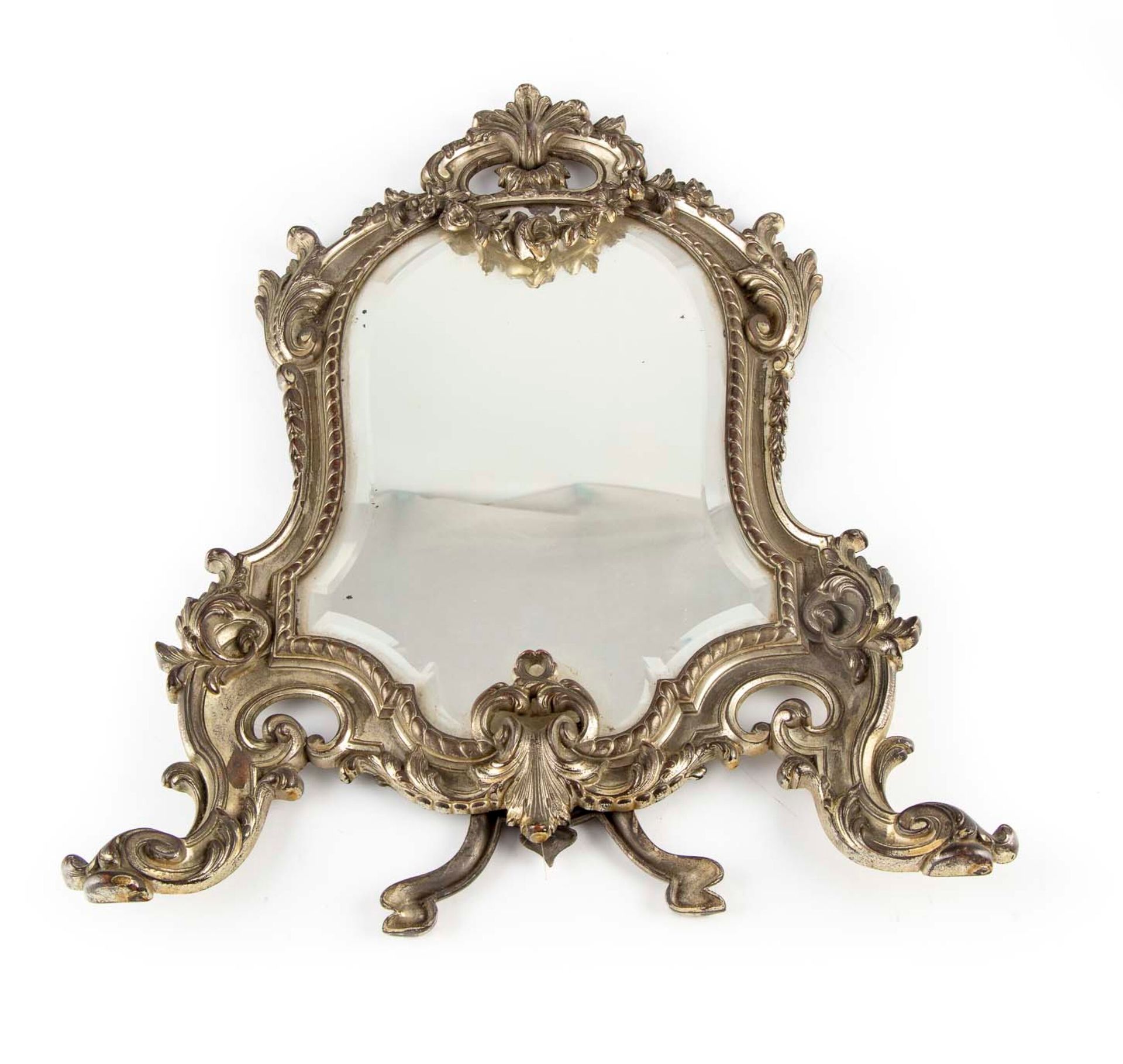 Null Miroir de toilette en bronze argenté de forme mouvementée richement ciselé &hellip;