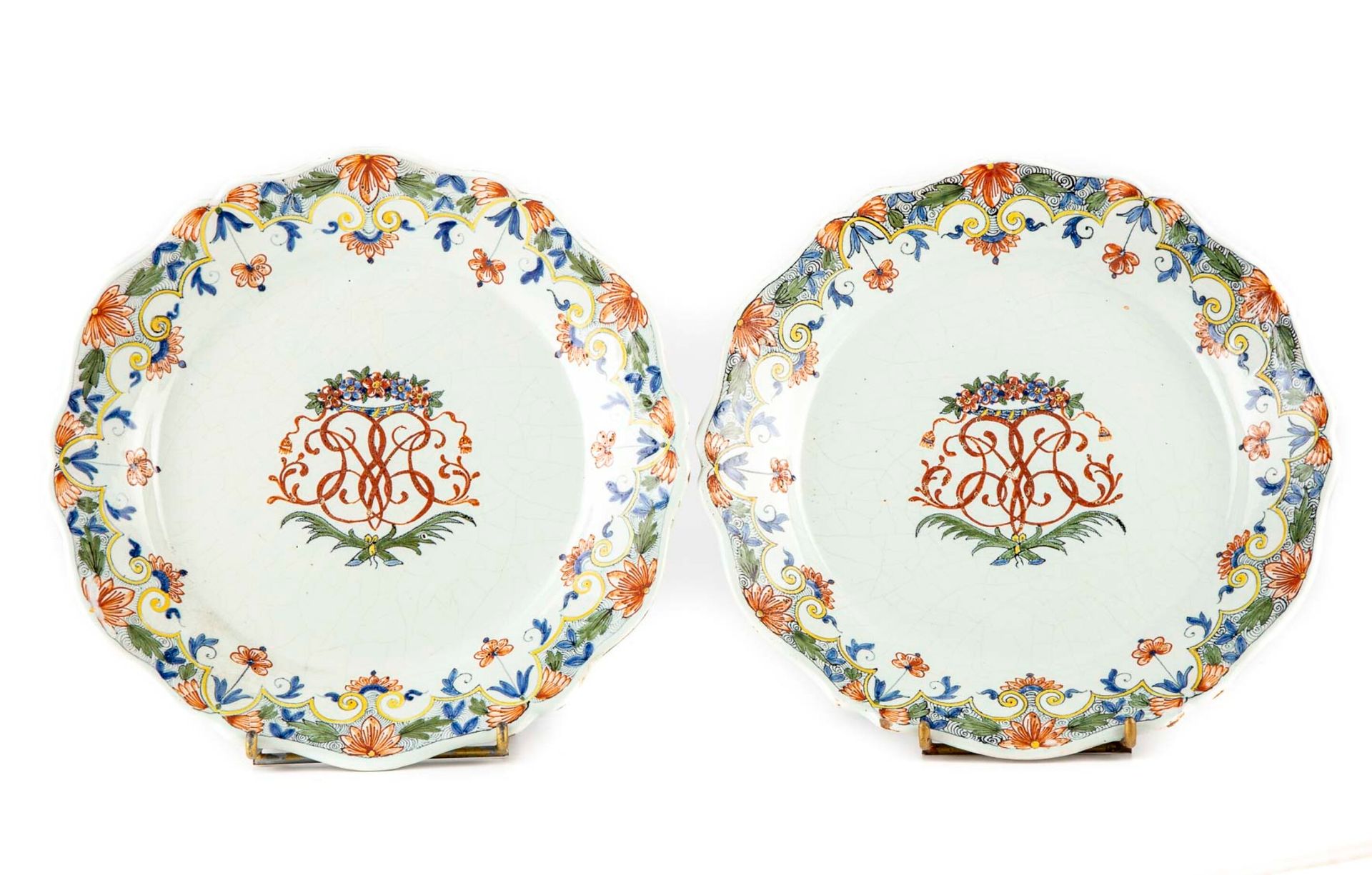 ROUEN Manufacture of ROUEN - XVIIIth century

Pair of earthenware plates with sc&hellip;