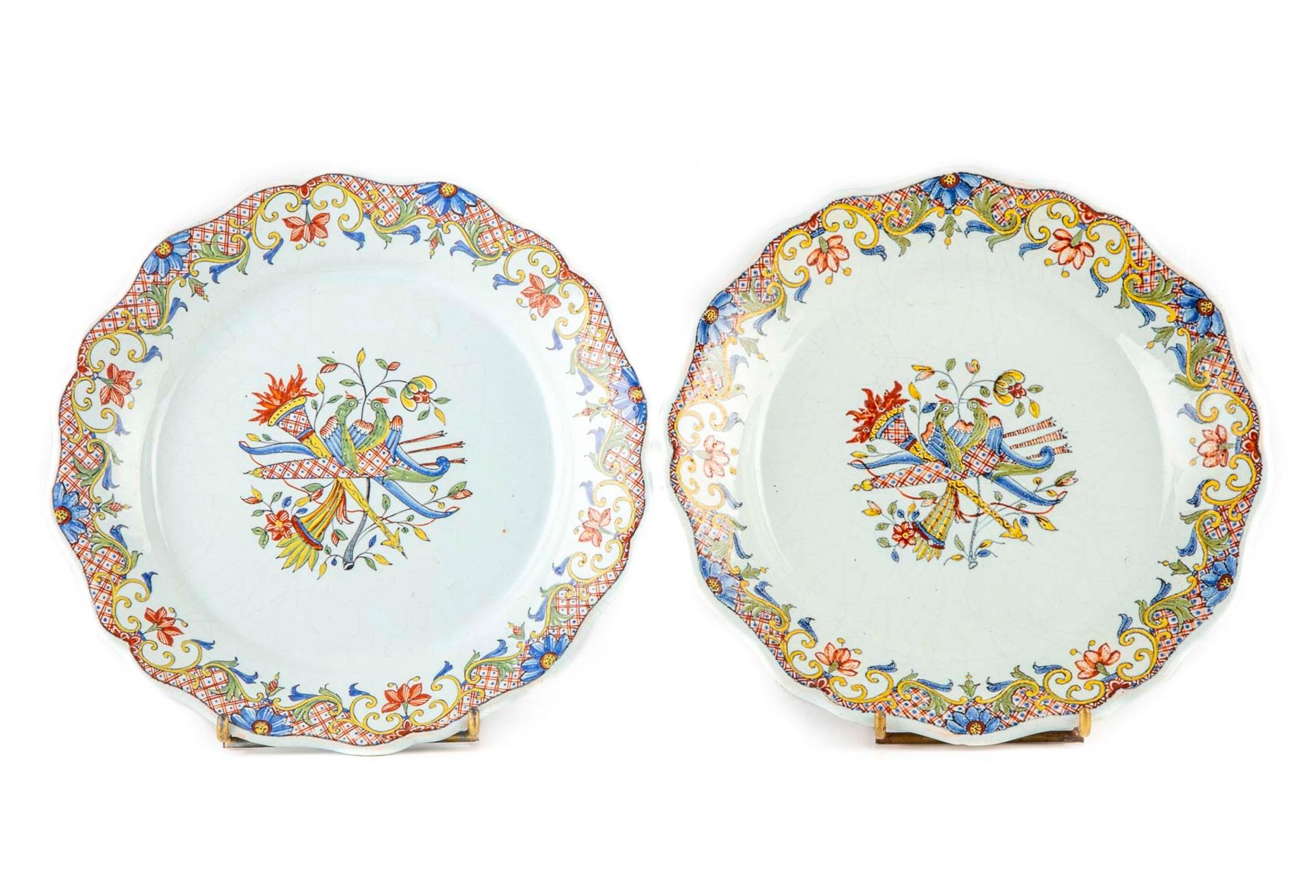 ROUEN Manufacture of ROUEN - XVIIIth century

Pair of earthenware plates with cu&hellip;