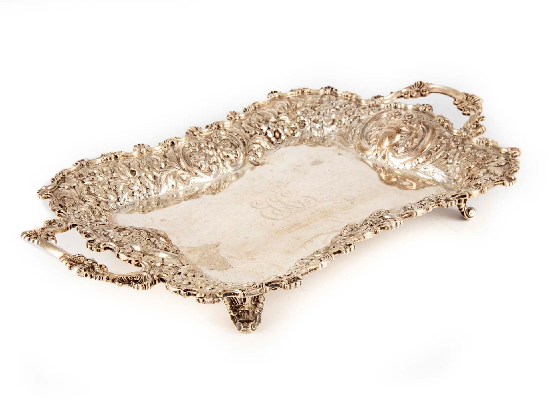 Null Rectangular shaped tray on foot in sterling silver (925) with richly chased&hellip;