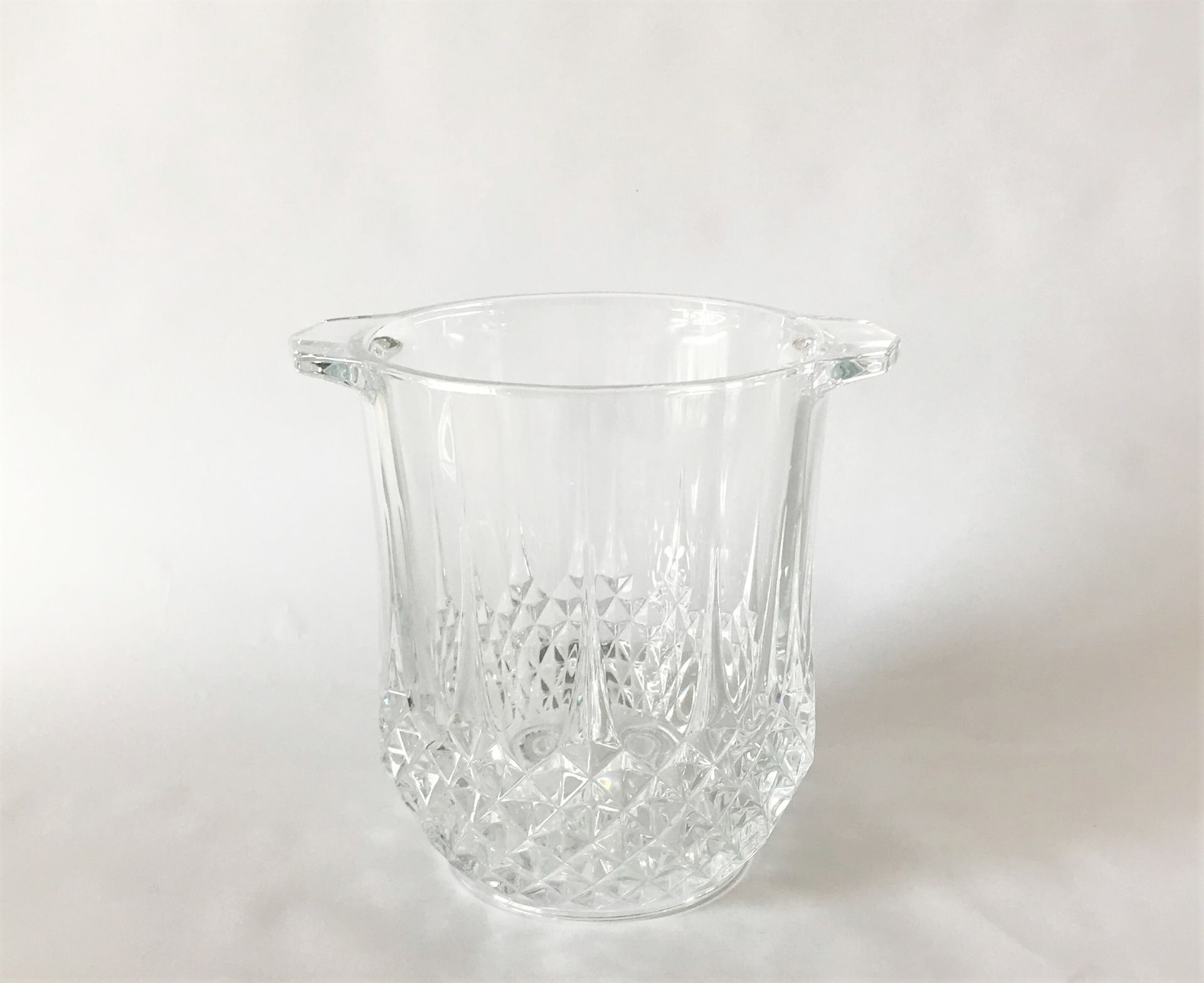 Null Cut crystal bottle bucket.

H. 20 cm
