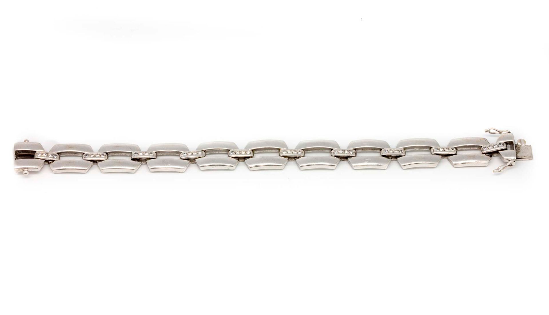 Null Bracelet gourmette en or gris ponctué d'un motif en petits diamants à maill&hellip;