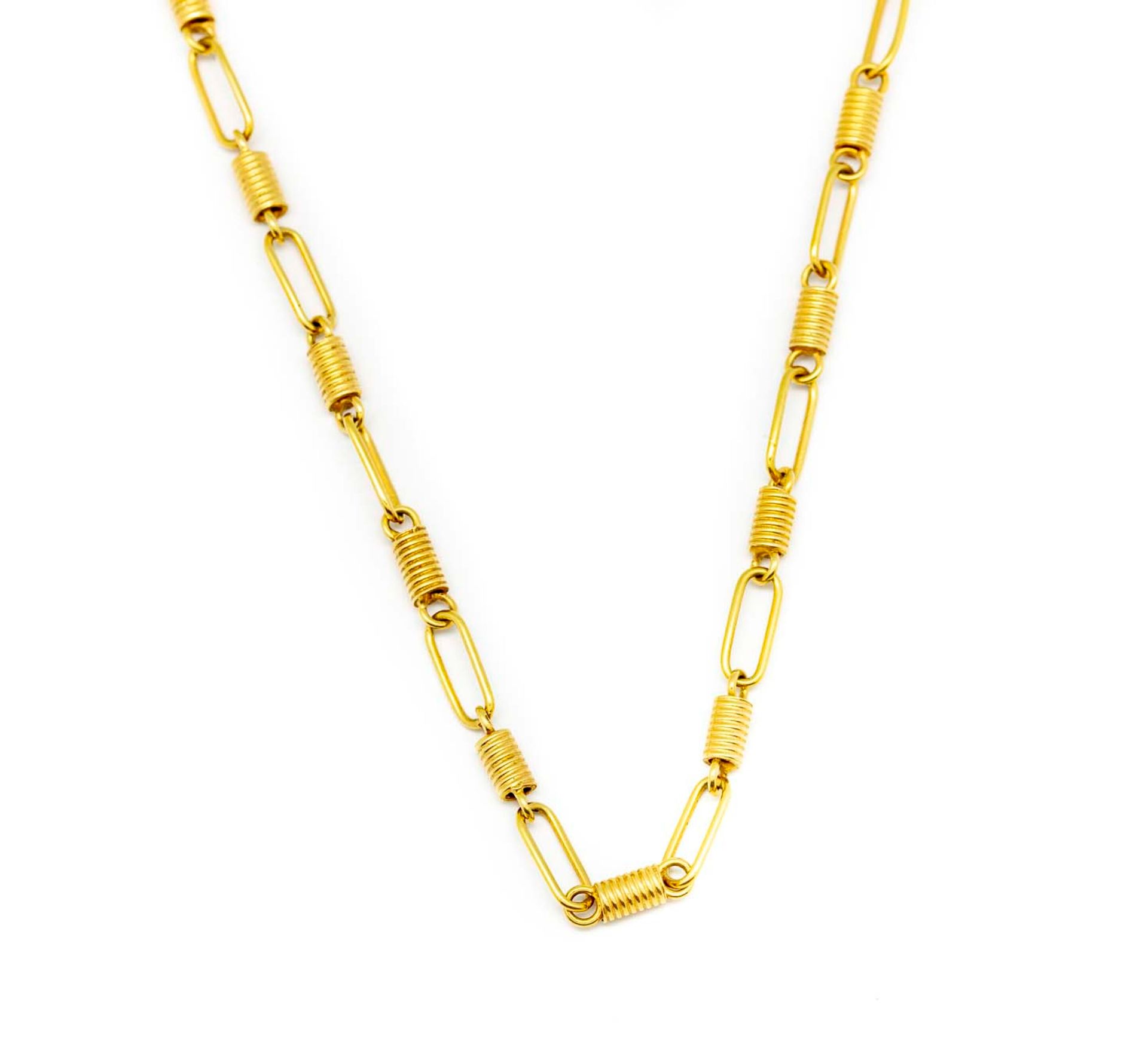 Null 扁平链节和小圆柱形图案的黄金袖珍链

重量：27克。
