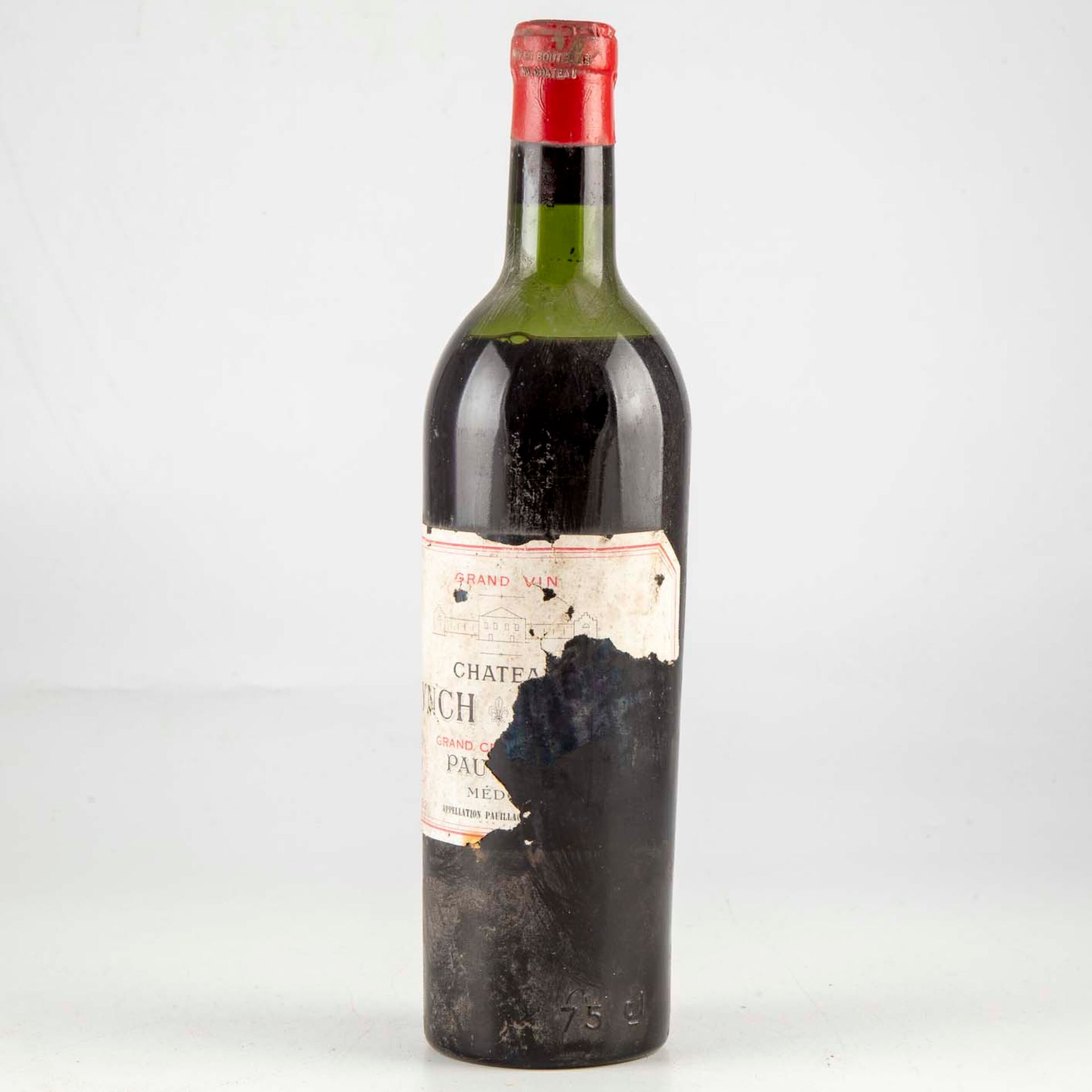 Null 1 bouteille CHATEAU LYNCH BAGES 1952 Pauillac

Etiquette déchirée