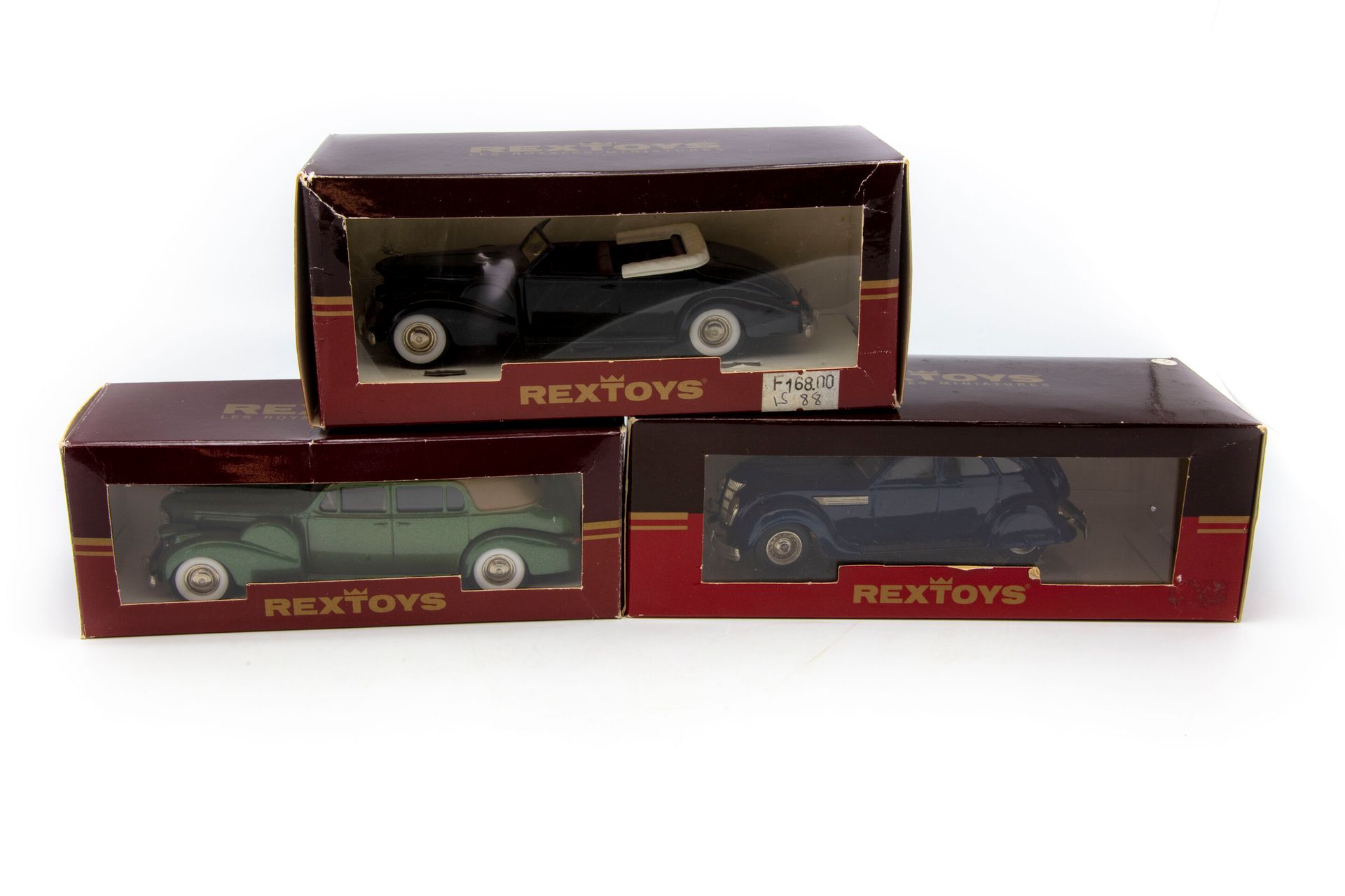 Rex REX TOYS 1/43

Lot de 3 voitures en BO dont une Cadillac V16 coupé 2 portes &hellip;