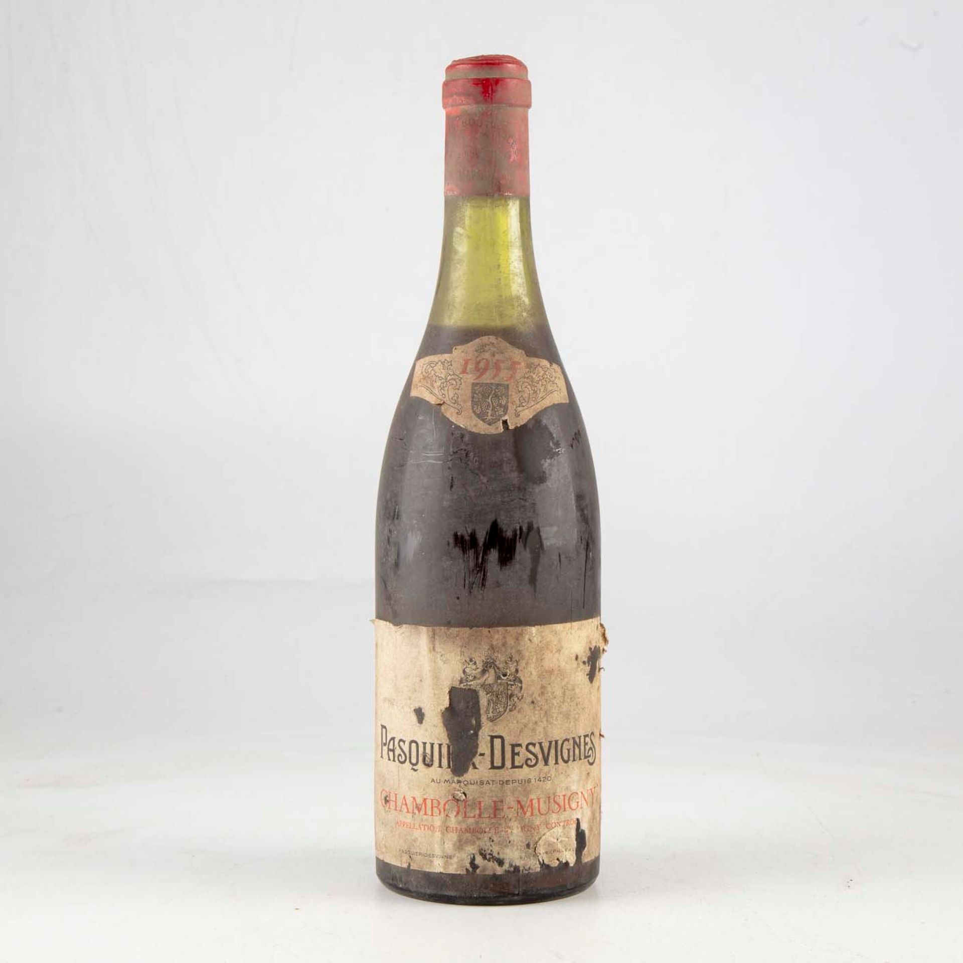 Null 1 bouteille CHAMBOLLE MUSIGNY 1955 Pasquier Desvignes

Niveau mi-épaule

Et&hellip;