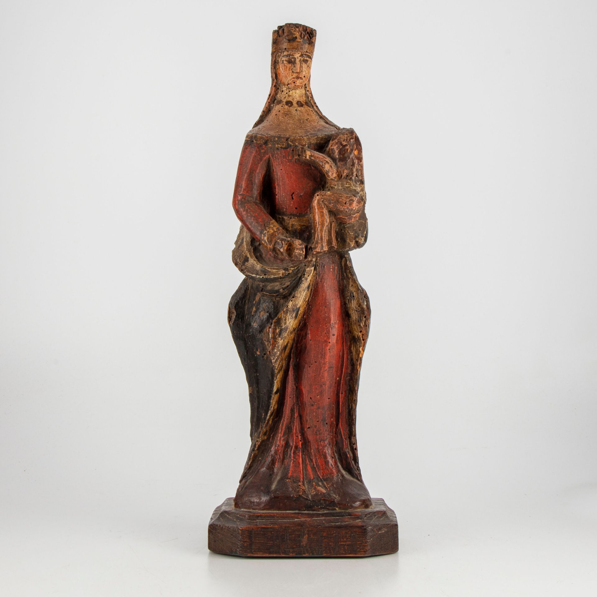 Null Vierge à l'Enfant en bois sculpté polychrome

XIXème siècle

H.: 43 cm

Acc&hellip;