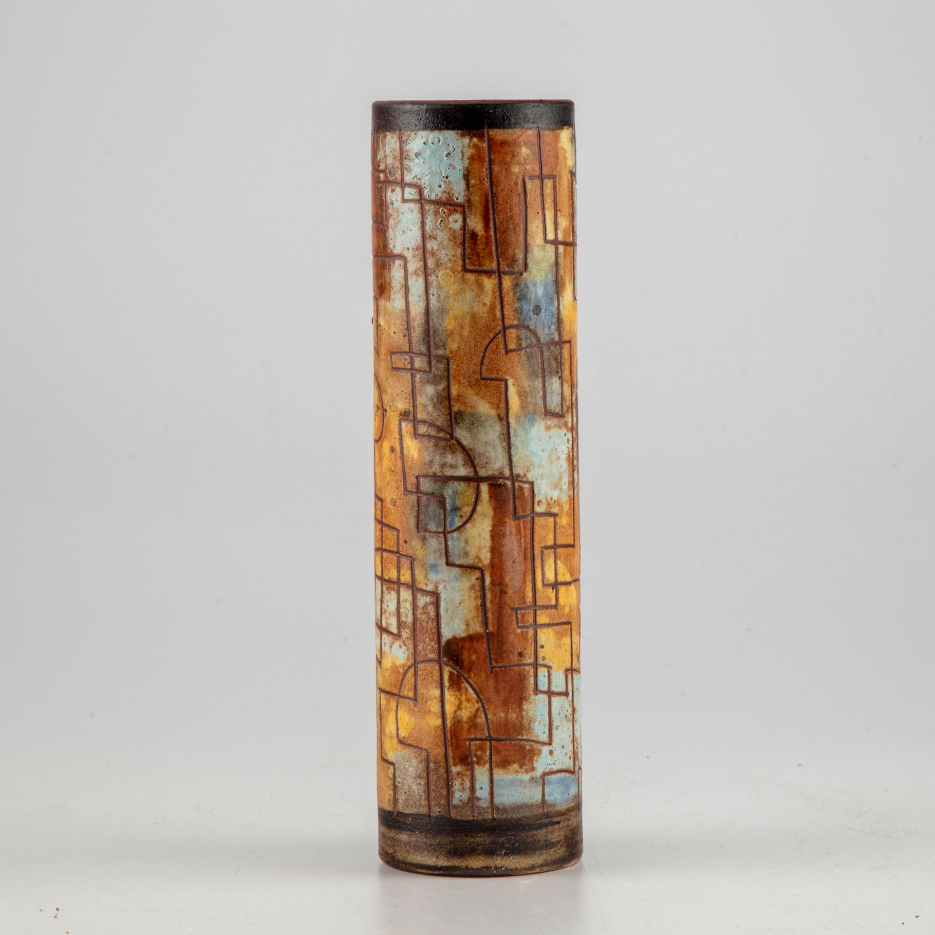 KOSTANDA Alexandre KOSTANDA (1921-2007)

Vase de forme cylindrique en céramique &hellip;