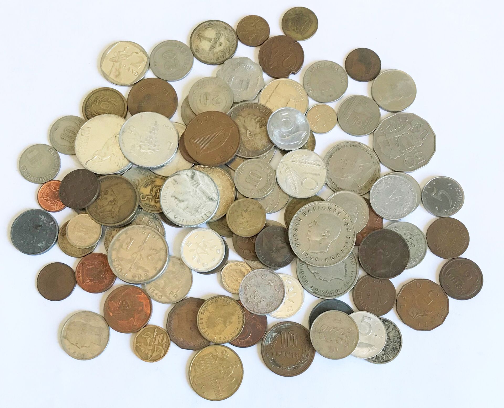 Null Ensemble de pièces de monnaie de divers pays ( période avant et après guerr&hellip;