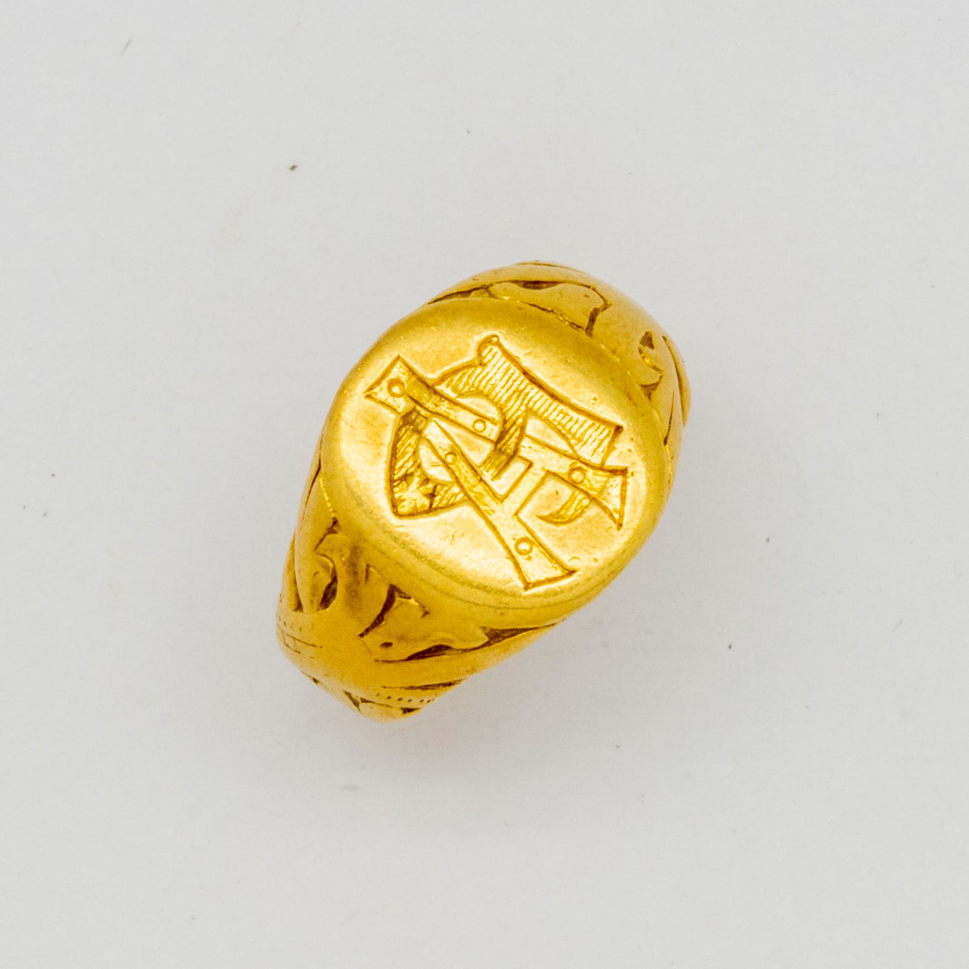 Null Chevalière en or jaune monogrammée AP

TDD : 51

Poids : 9,92 g.