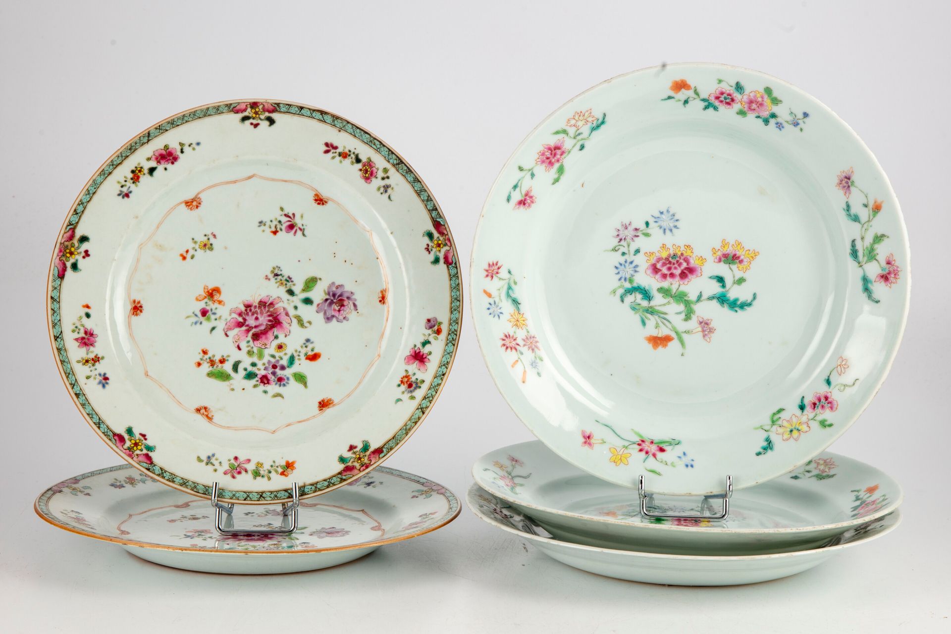 CHINE CHINE - Compagnie des Indes - XVIIIè

Deux assiettes en porcelaine à décor&hellip;