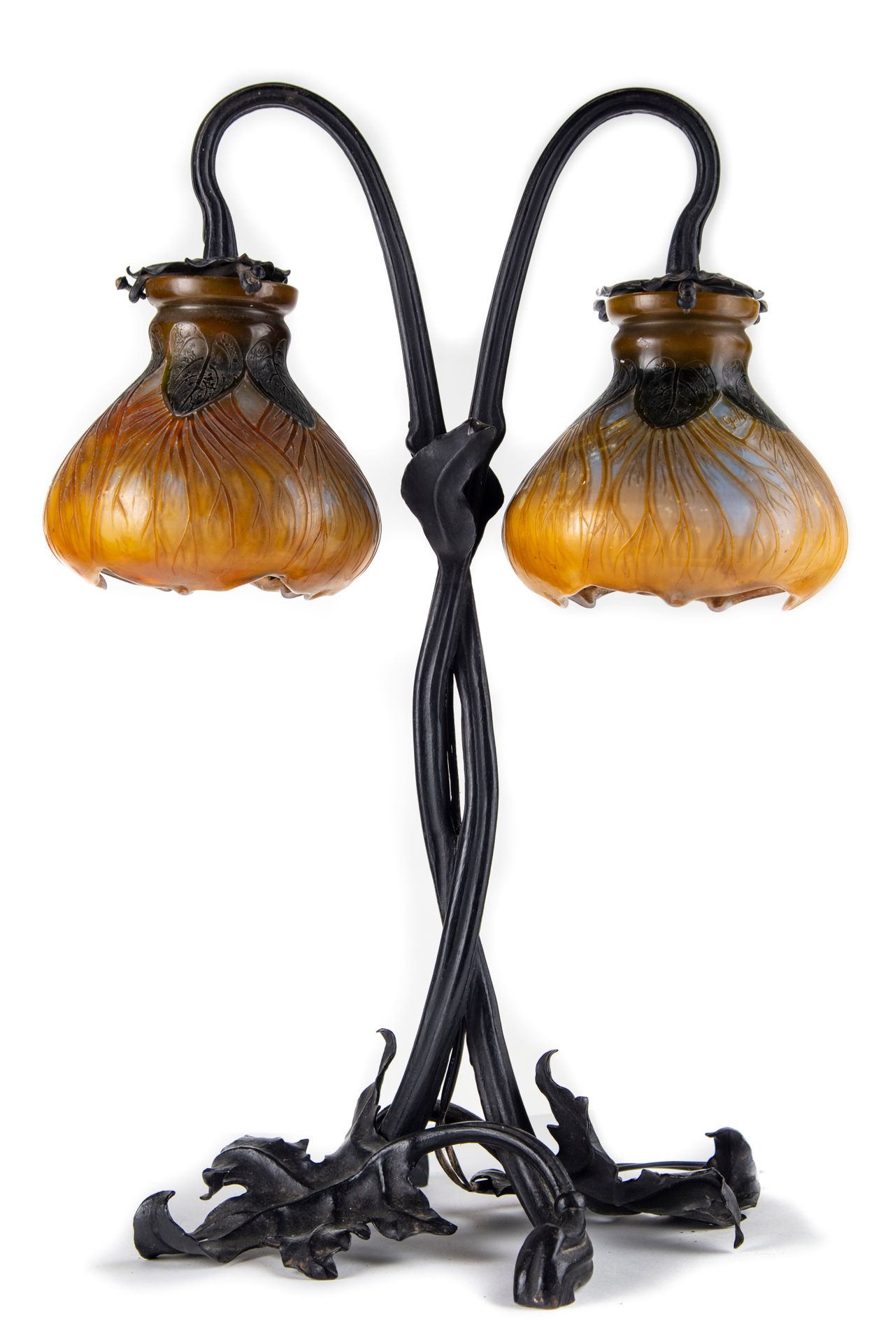 GALLE Emile GALLE (1846-1904)

Lampe de table aux " Clématites " à pied en bronz&hellip;