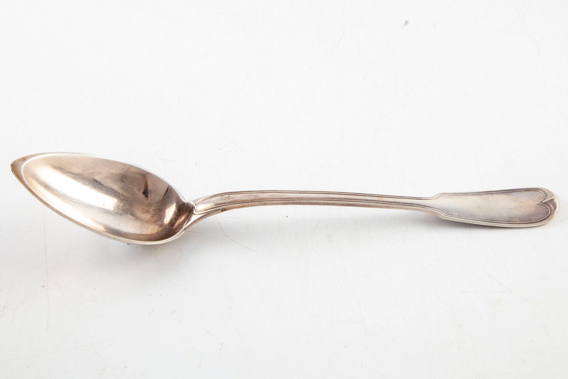 Null Serving spoon in silver, net pattern

Hallmark Viellard Paris and Hallmark &hellip;