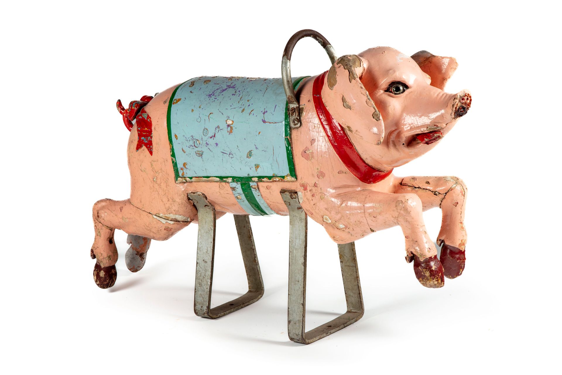 Null 无名氏 - 在古斯塔夫-巴约尔的品味中

多色雕刻的木猪，铁柄和尾巴以及玻璃眼睛，形成一个旋转木马的主题

20世纪上半叶

H.64 cm; W. &hellip;