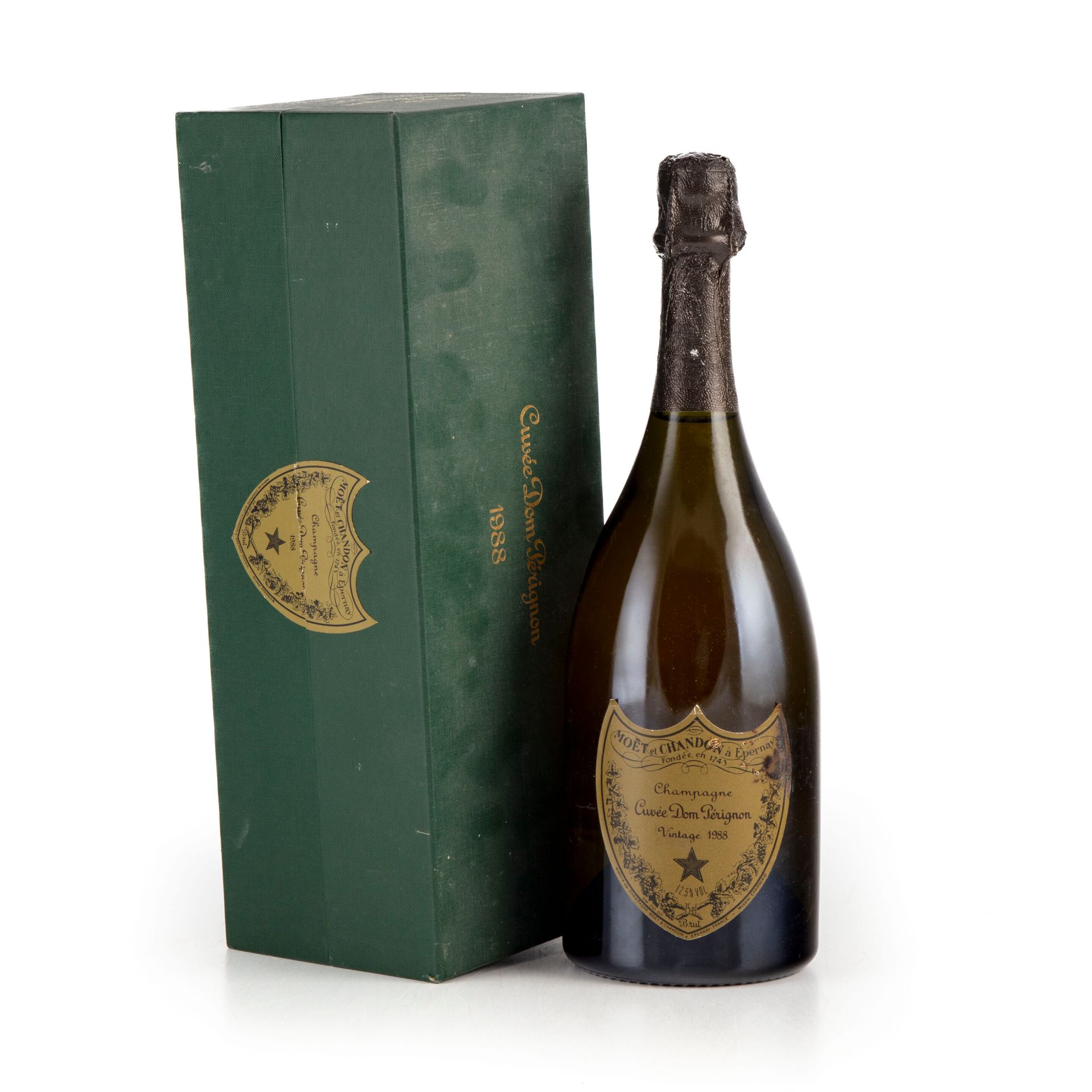 Null " 1 botella de Champagne Dom Perignon 1988 Vintage

(E. T, tlm, CIO tla)"