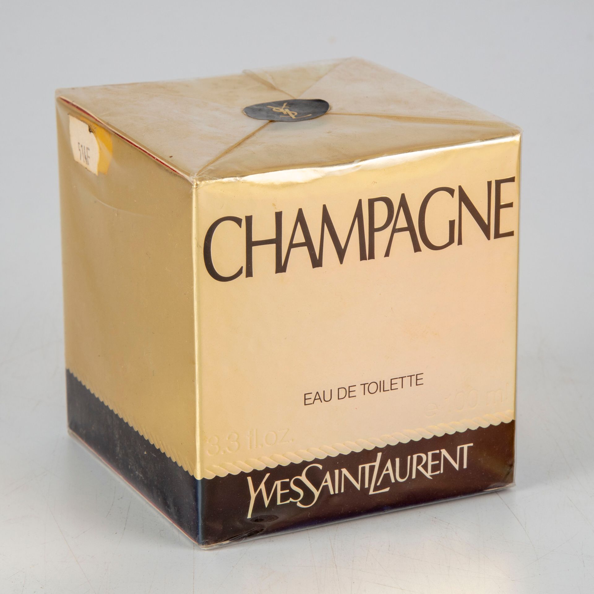 Null Maison Yves Saint Laurent - Paris

Eau de toilette Champagne 100ml 

Etat n&hellip;