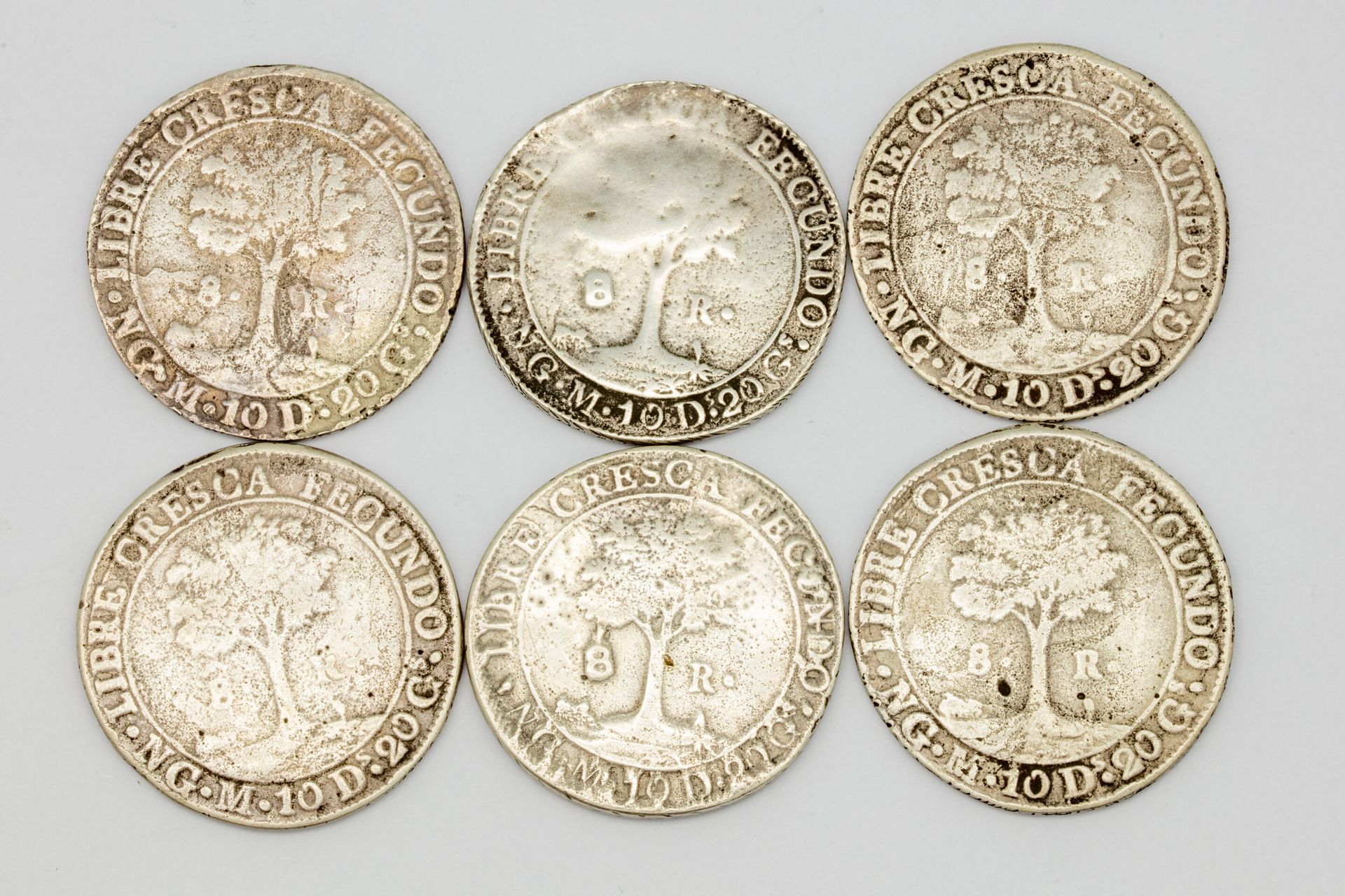 Null Ensemble de six pièces en argent de 8 reales Guatemala, porte l'inscription&hellip;