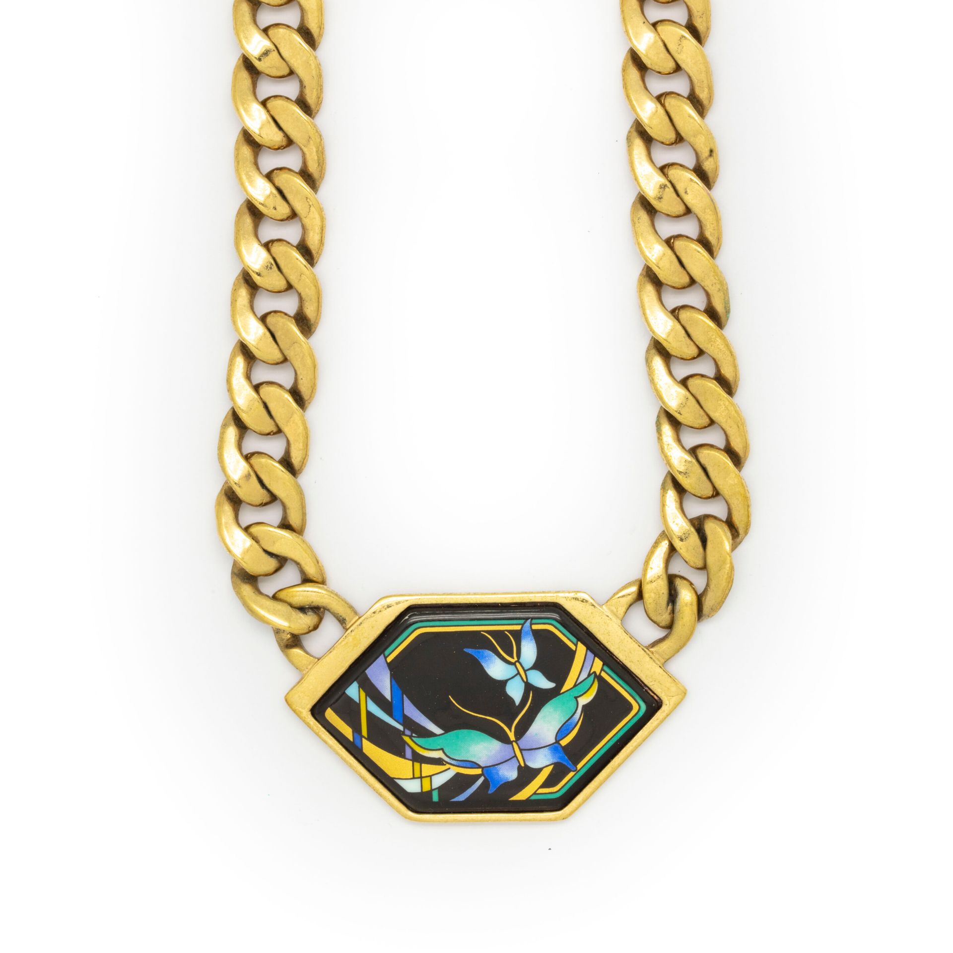 Null Michaela FREY TEAM

Necklace in gilded metal decorated with an enamel plate&hellip;