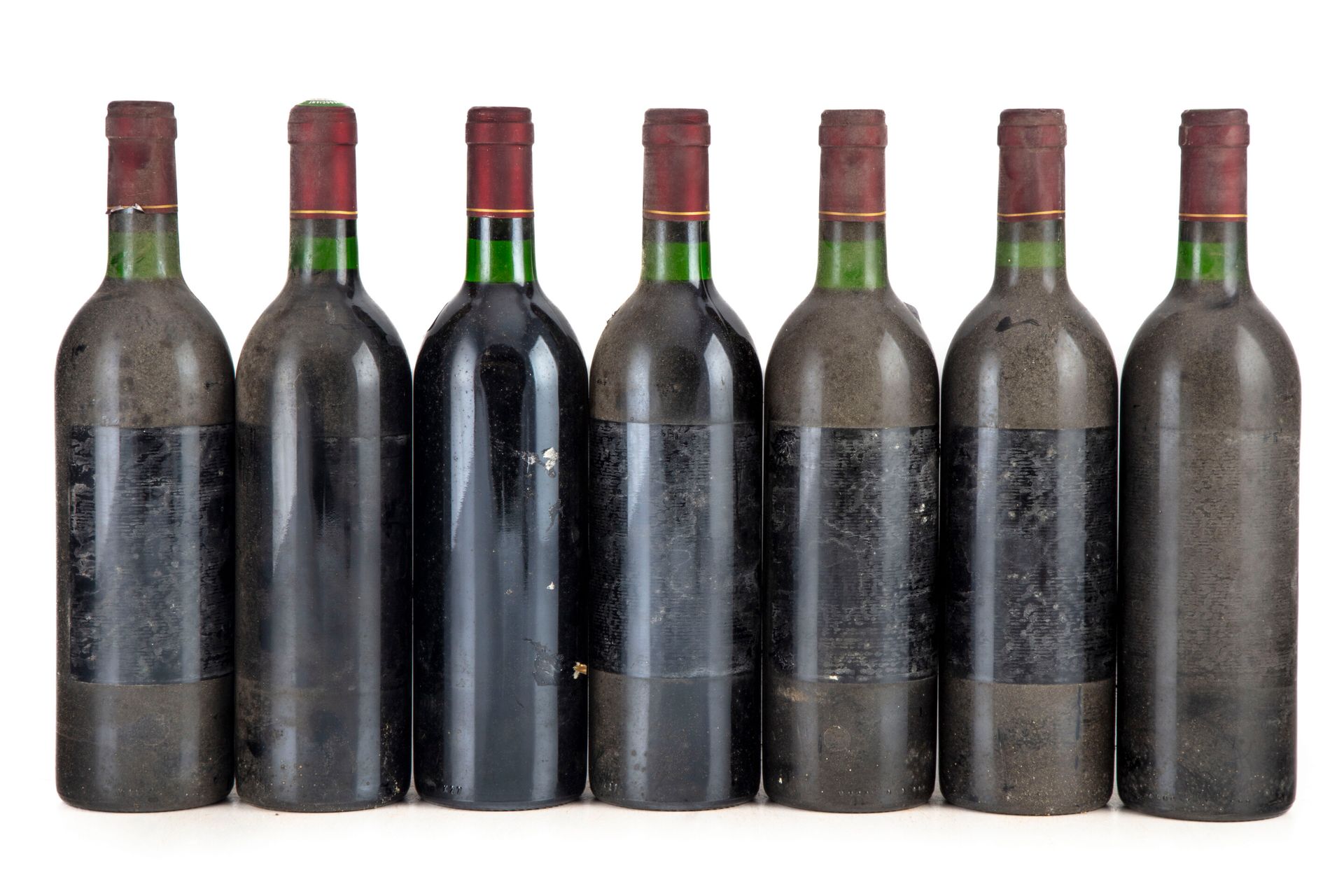Null "14 bouteilles Château Cantenac Brown 3e GC Margaux (principalement 1985, q&hellip;