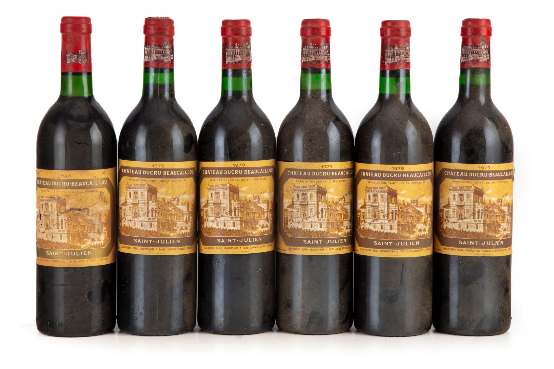 Null "6 bouteilles Château Ducru Beaucaillou 1979 2e GC Saint-Julien

(N. 2 tlb,&hellip;