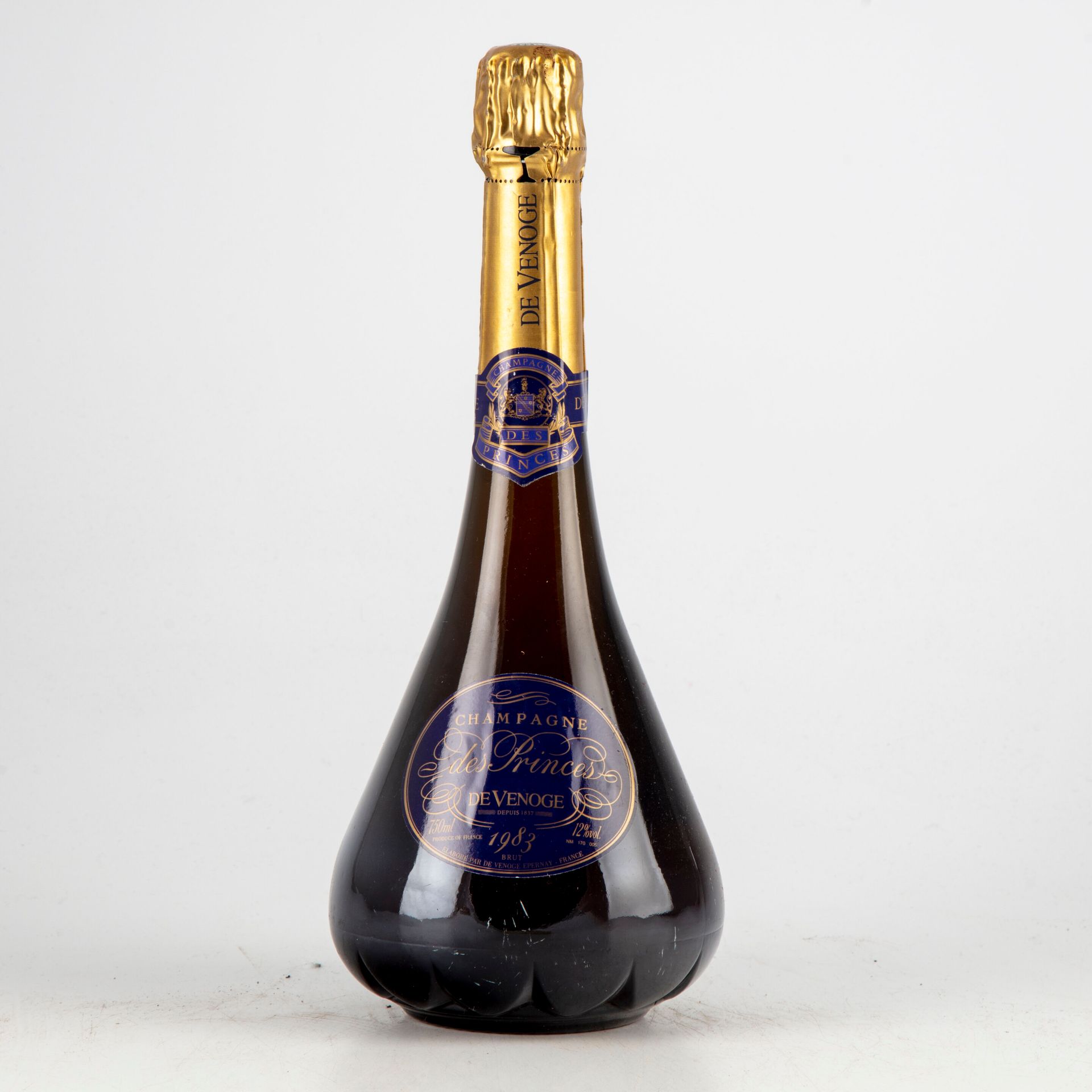 Null 1 bouteille CHAMPAGNE, Des PRINCES de VENOGE, 1983