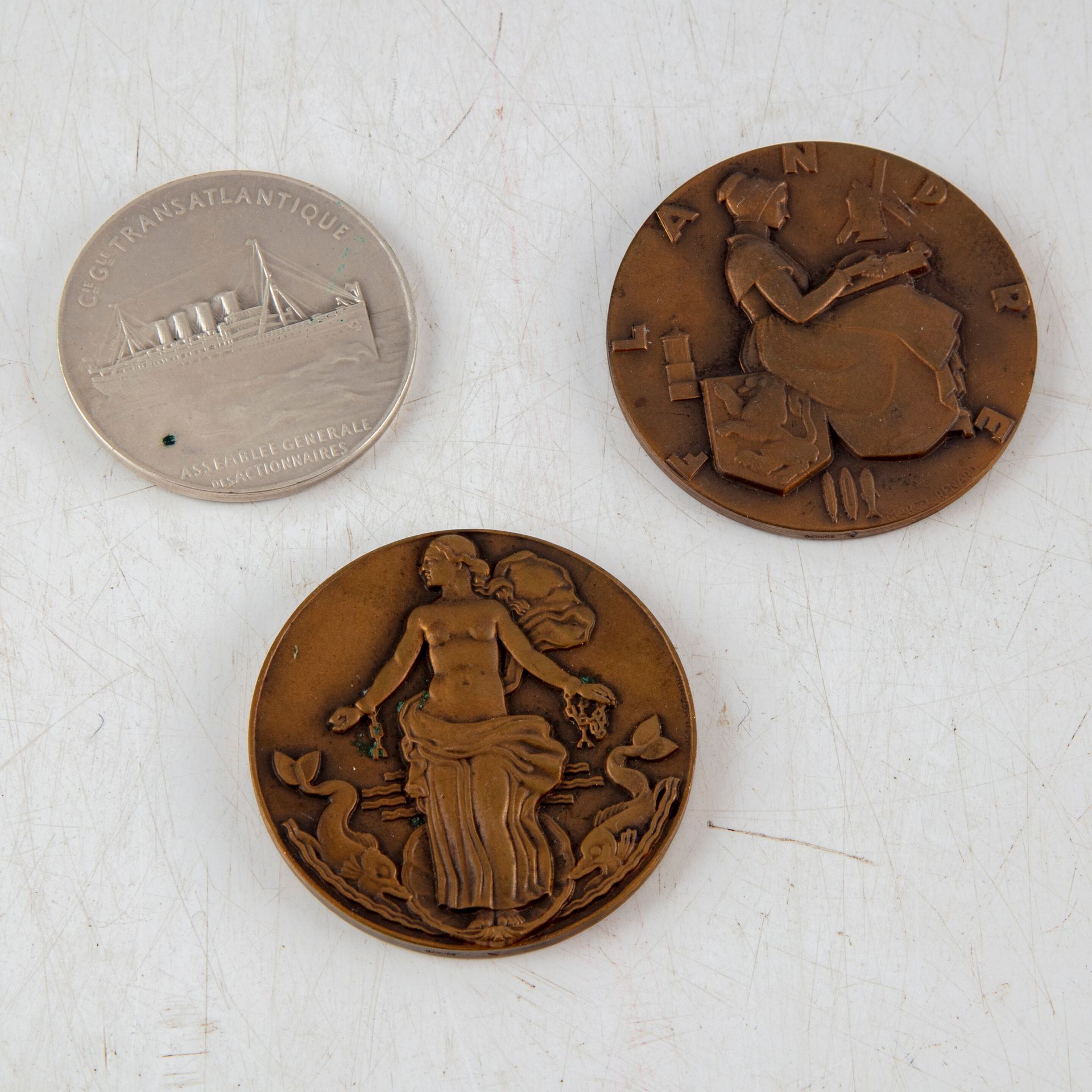 Null Set of 3 bronze medals of the Compagnie générale Transatlantique "Flandre, &hellip;