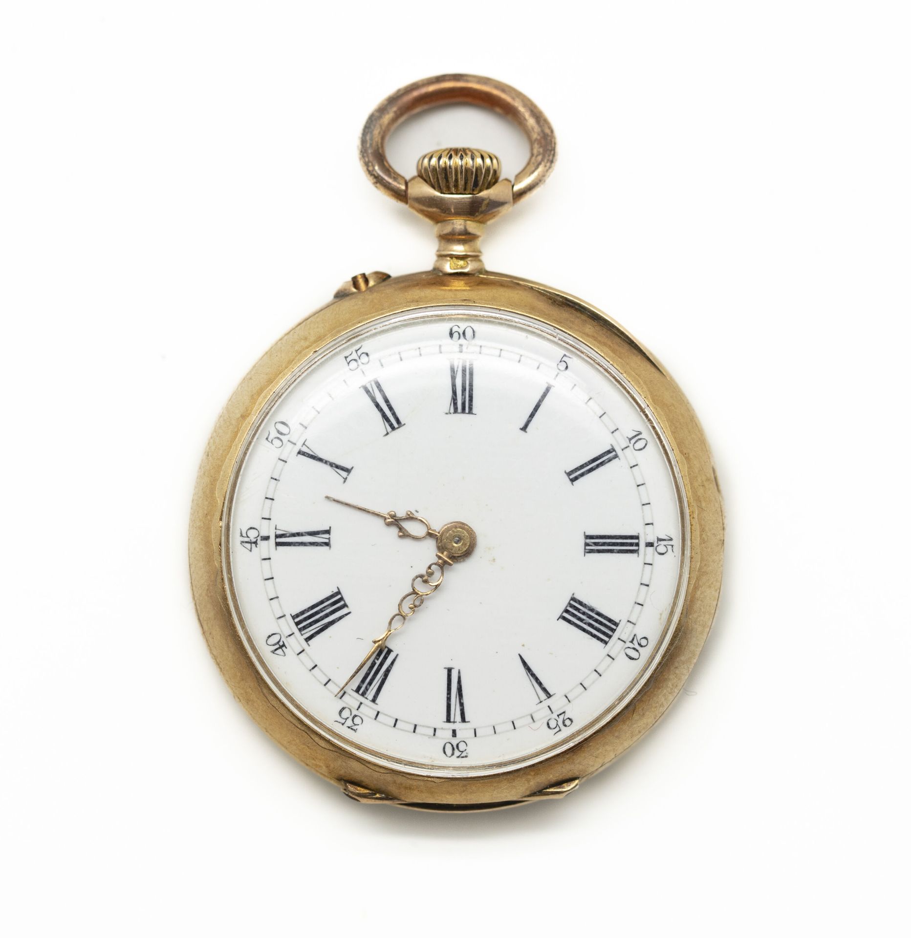 Null Yellow gold pocket watch with engraved number on the back.
Gross weight: 27&hellip;
