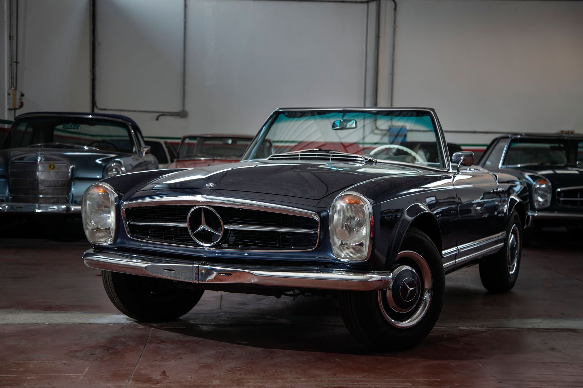 MERCEDES SL230 PAGODA, 1963 
Chassis/Chassis #113.042-12-001044

- Fully restore&hellip;