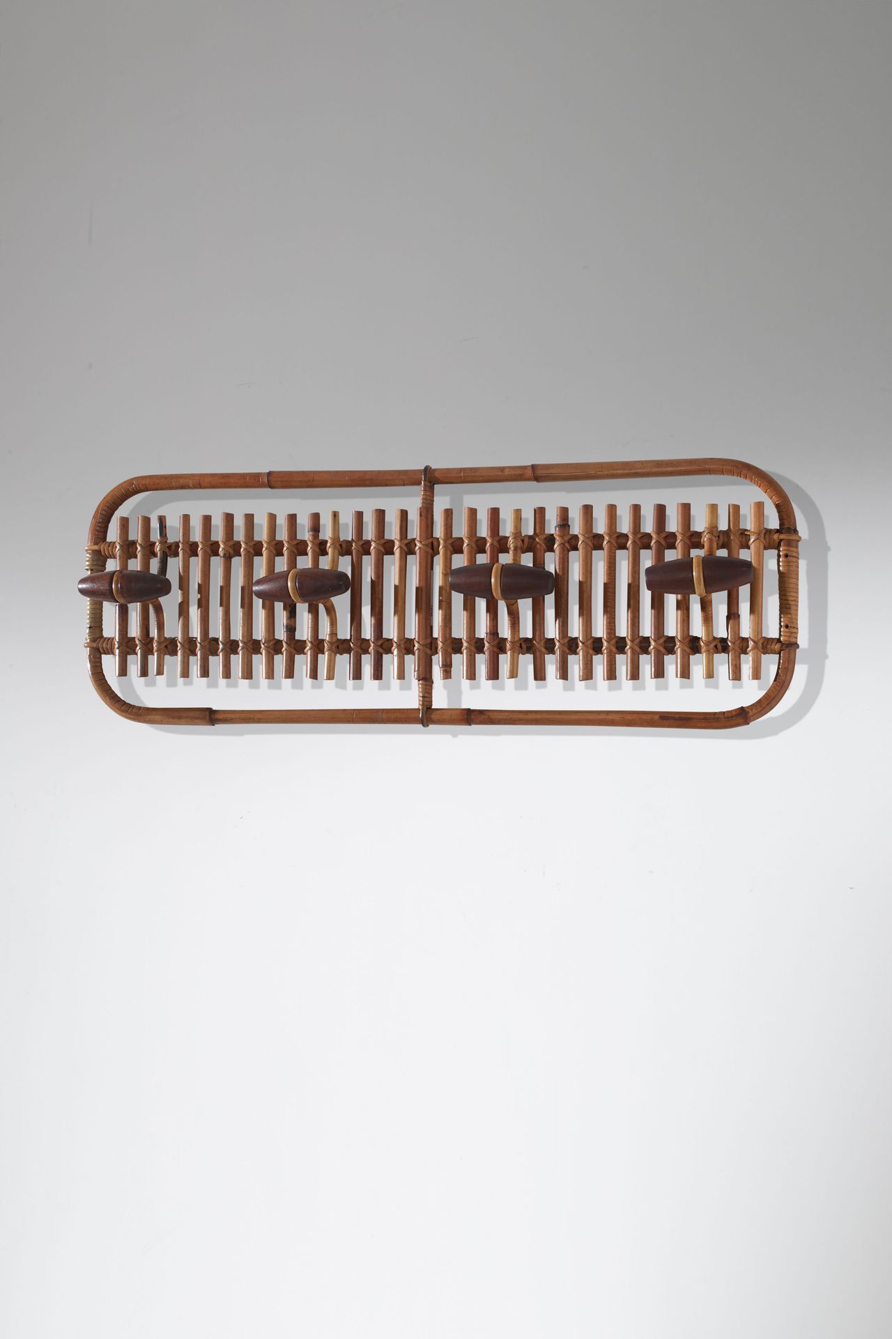 OLAF VON BOHR Coat rack. Bamboo, turned wood, woven wicker. Italy ca. 1960s.
Cm &hellip;
