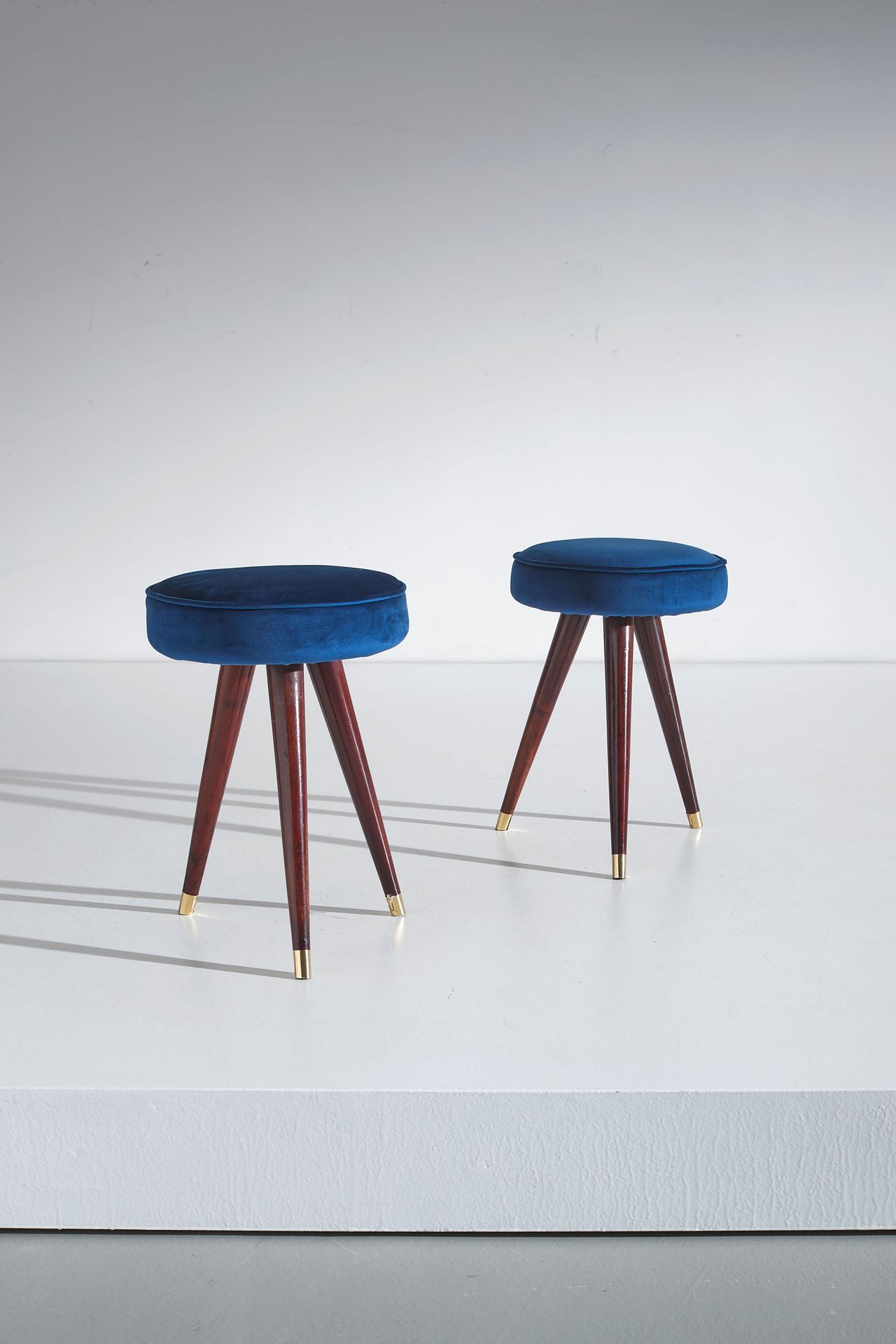 Manifattura Italiana Pair of stools. Stained wood, brass, upholstered velvet. It&hellip;