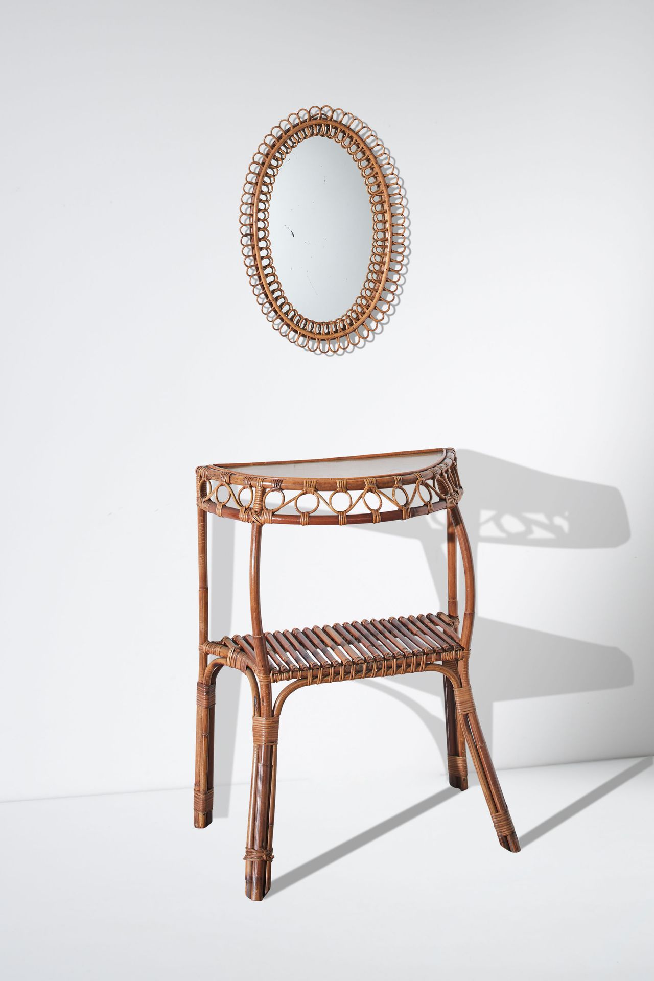 Manifattura Italiana Mesa consola con espejo. Caña de la India, cristal de espej&hellip;