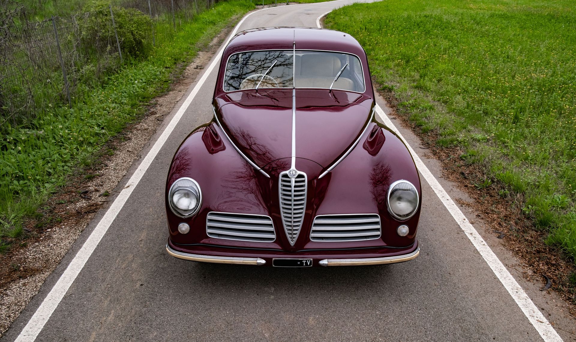 1949 ALFA ROMEO 6C SPORT (FRECCIA D'ORO) II SERIE Châssis/Chassis No. 916183
Mot&hellip;